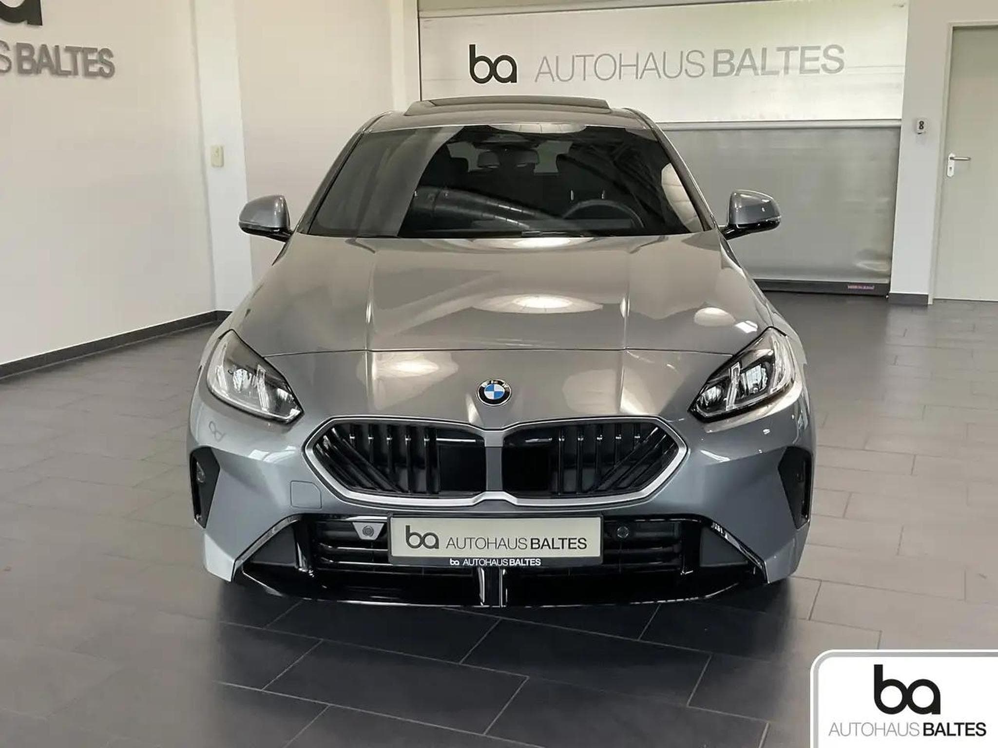 BMW 120 (2025) - Photo 2
