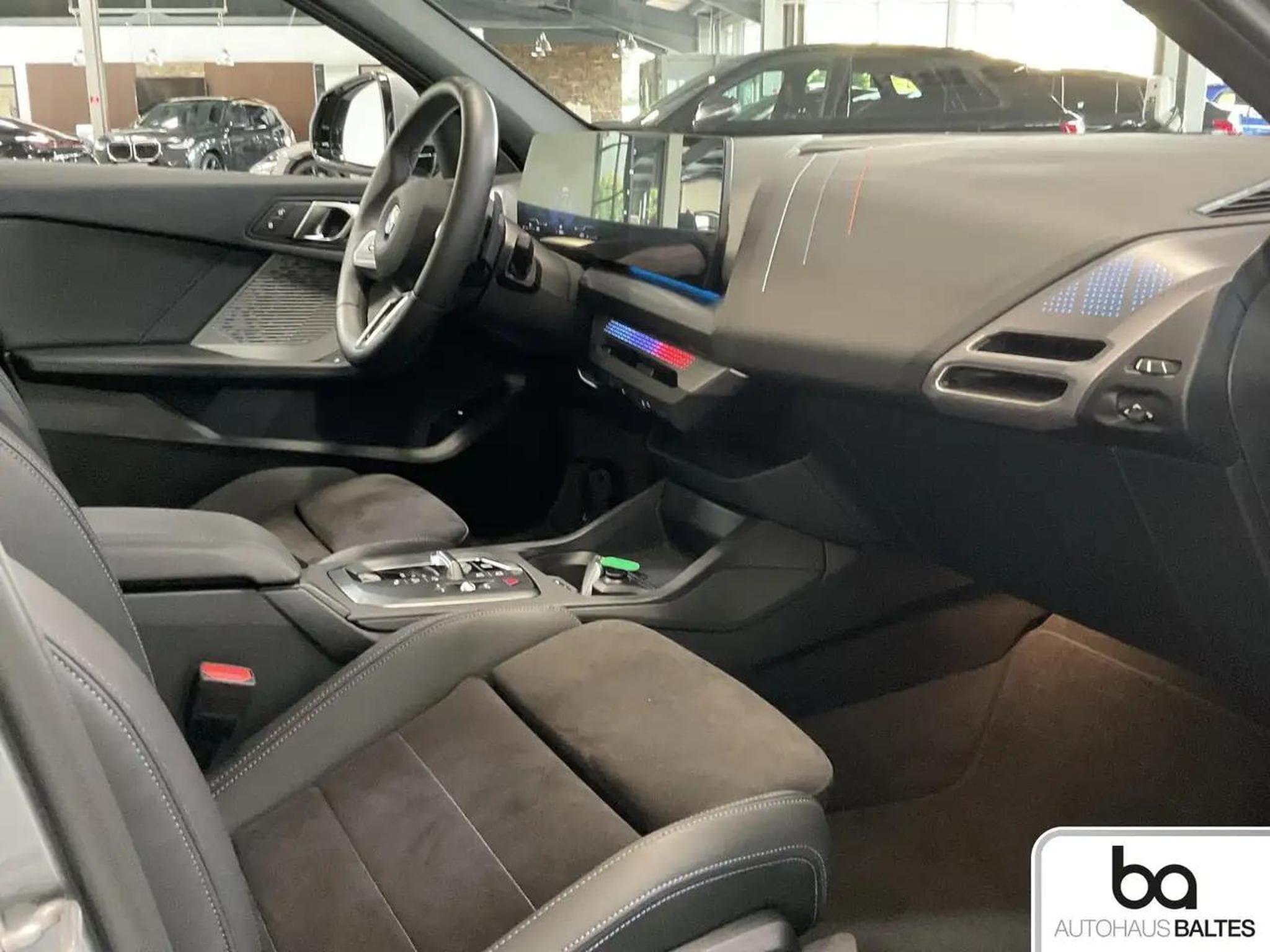 BMW 120 (2025) - Photo 6