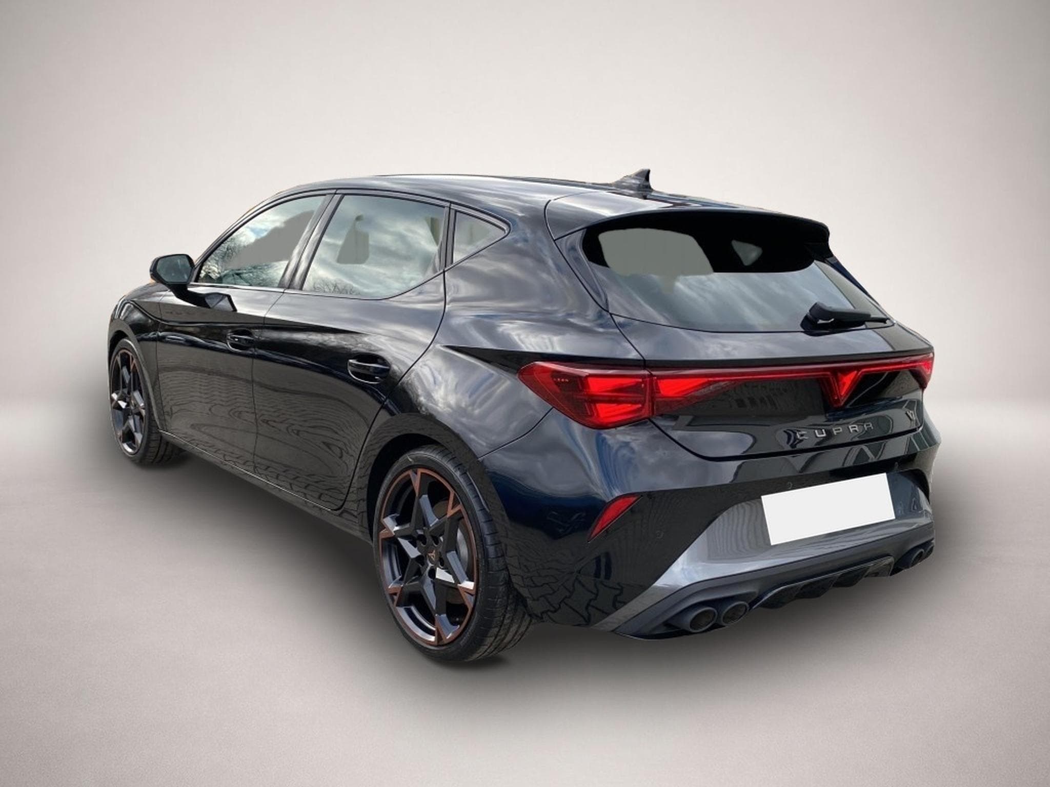 Cupra Leon (2025) - Photo 5