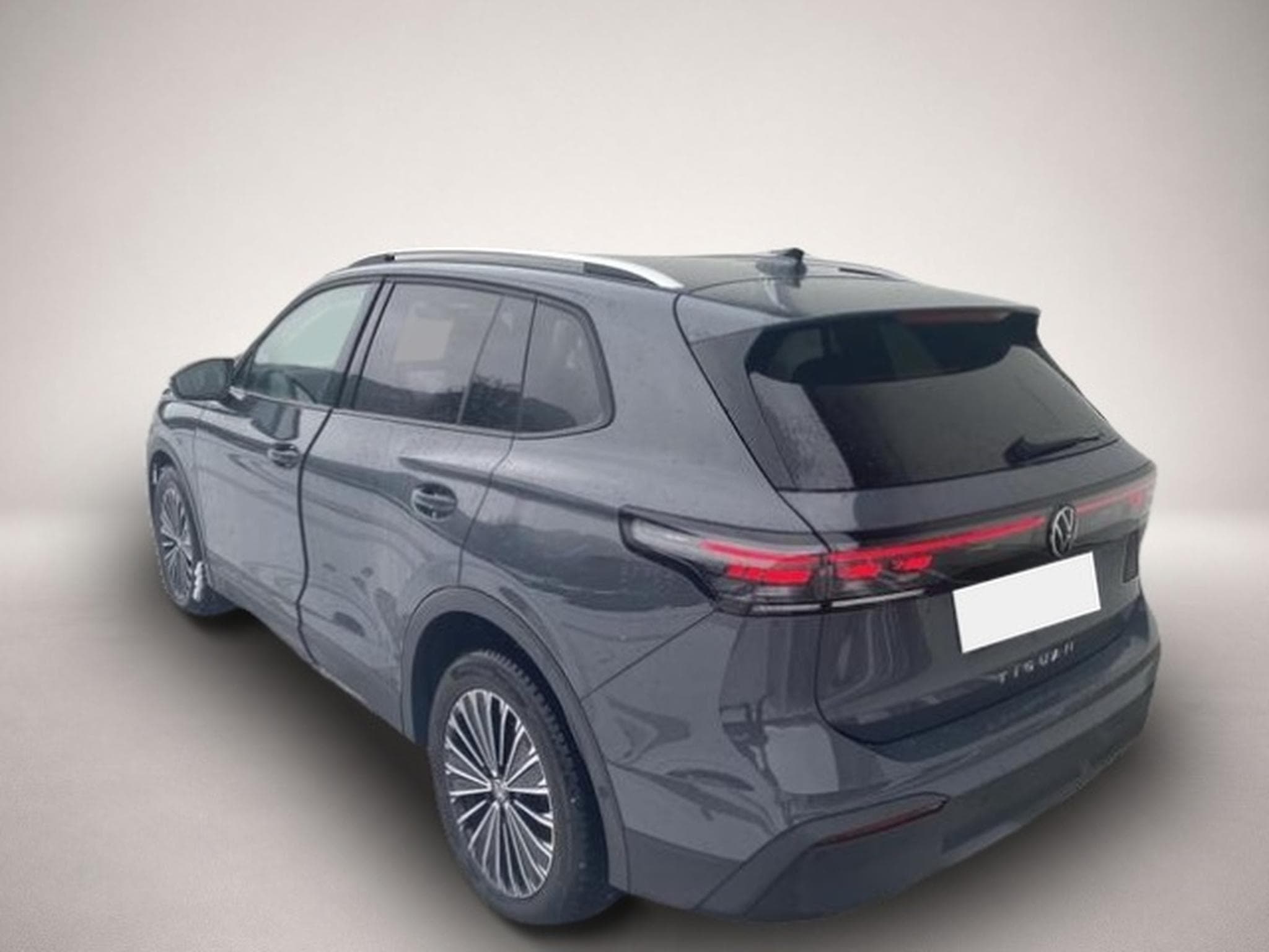 VW Tiguan (2025) - Photo 5