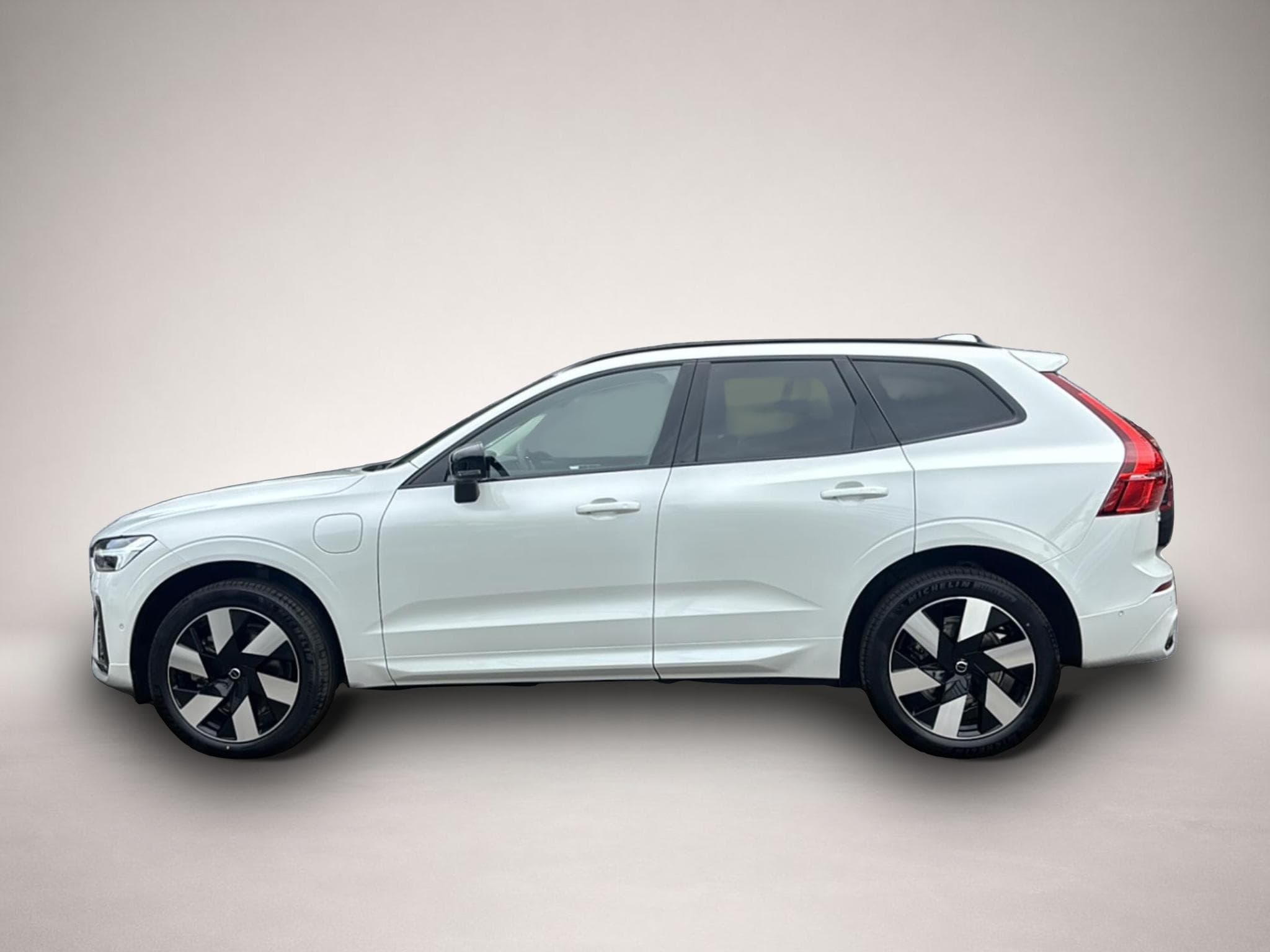 Volvo XC60 (2026) - Photo 6