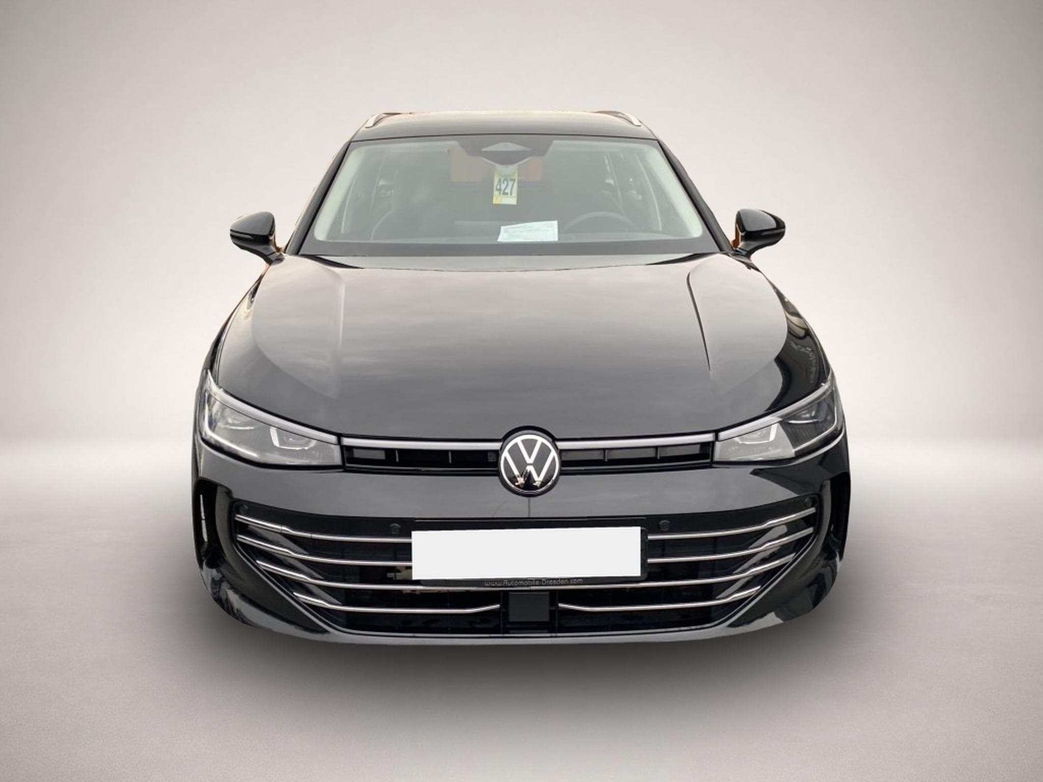 VW Passat (2025) - Photo 7