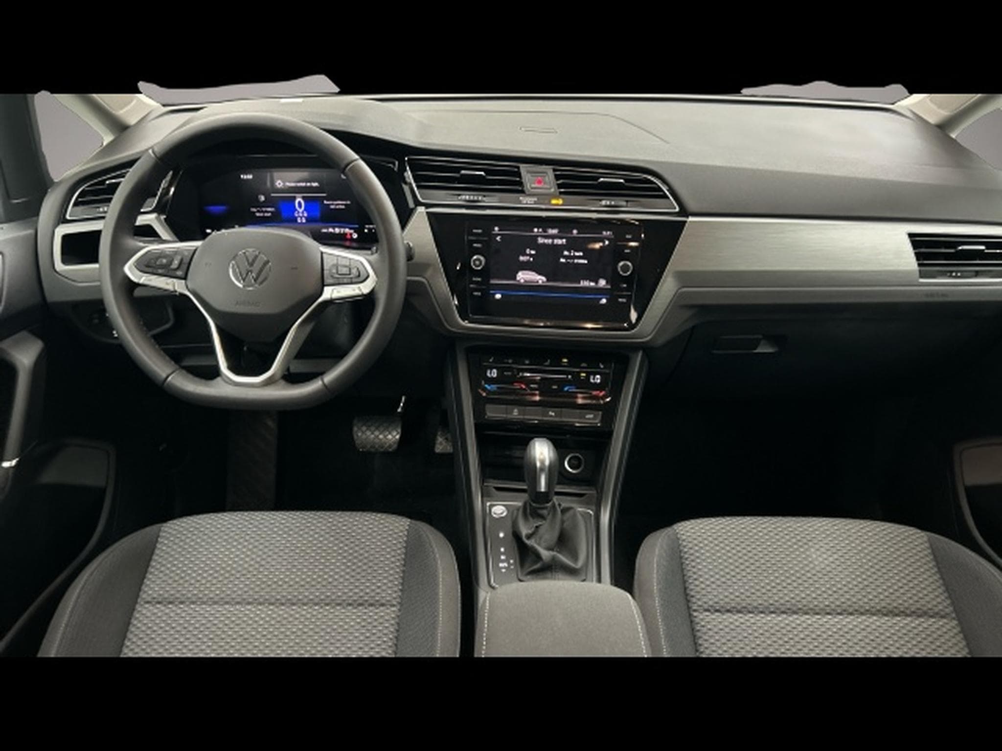 VW Touran (2025) - Photo 5