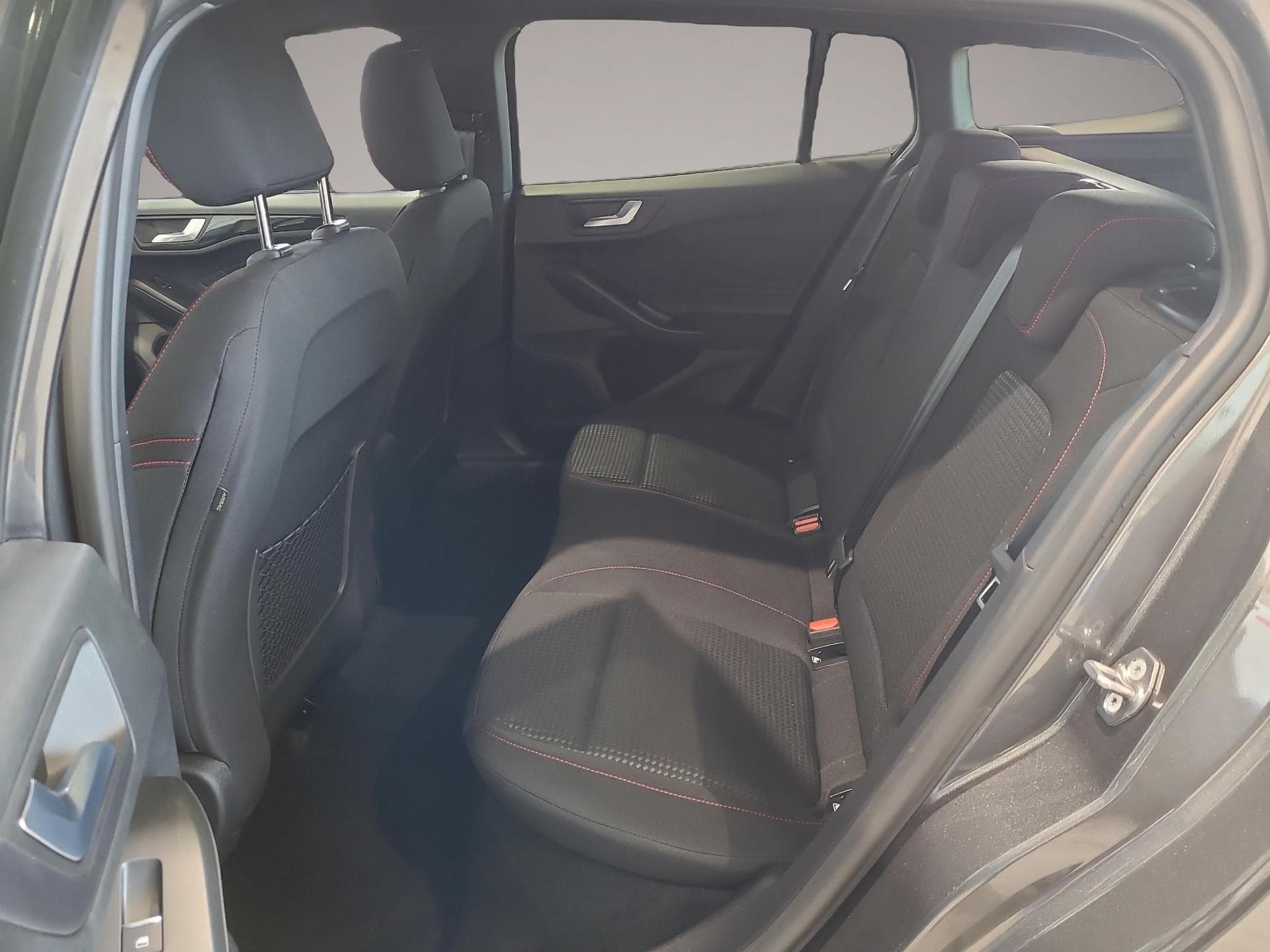 Ford Focus (2026) - Photo 7
