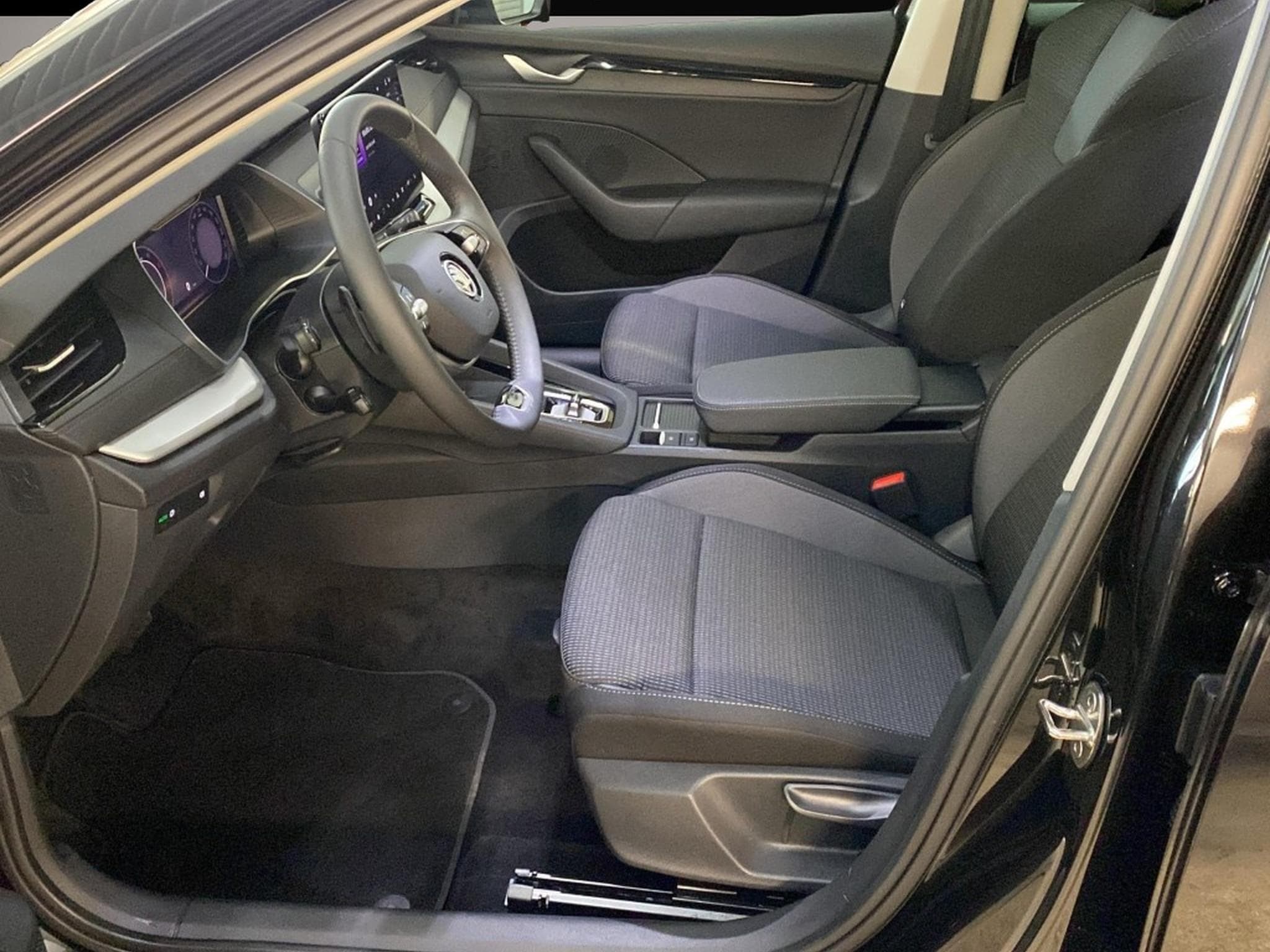 Skoda Octavia (2024) - Photo 3