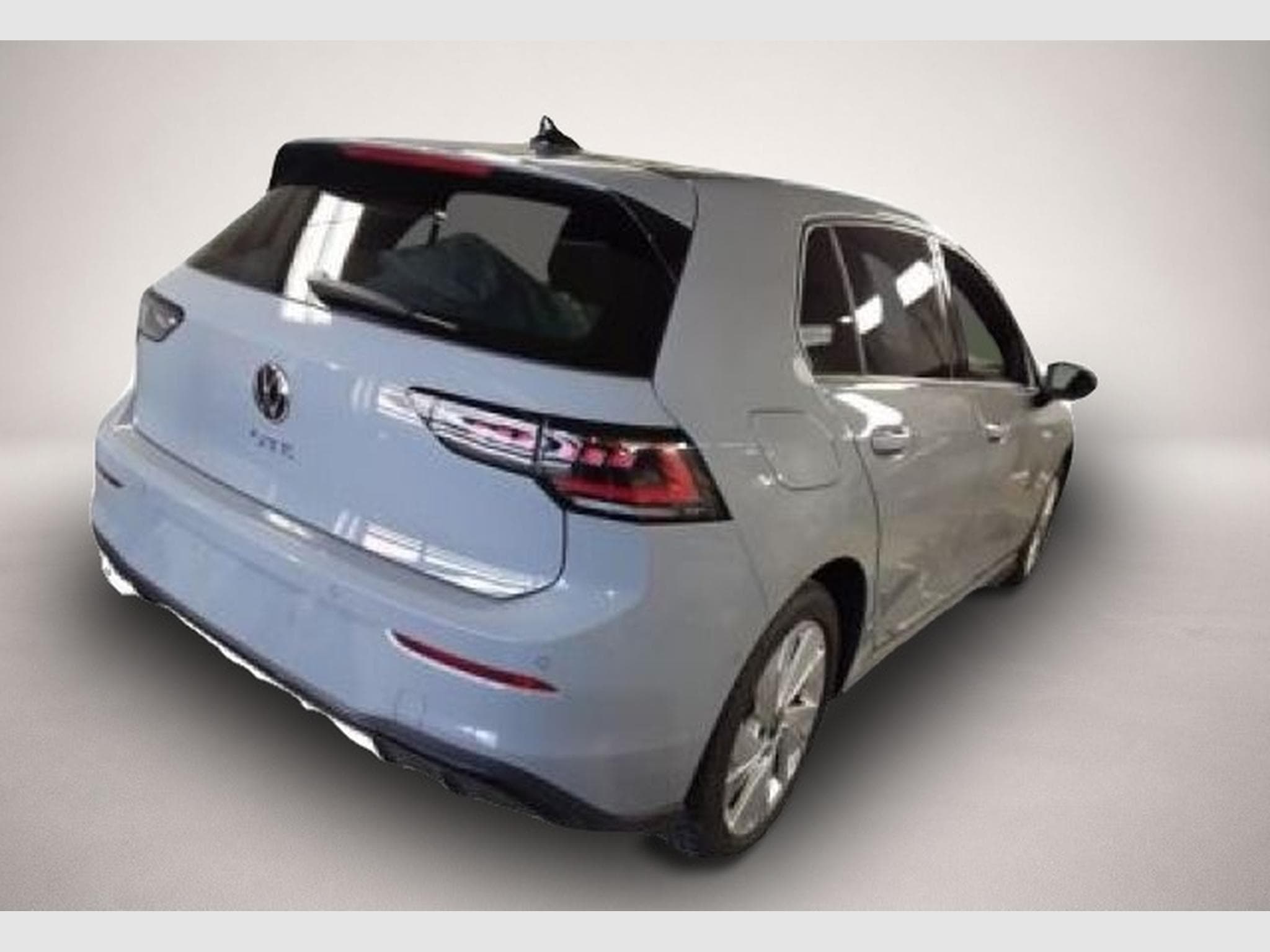 VW Golf (2025) - Photo 1