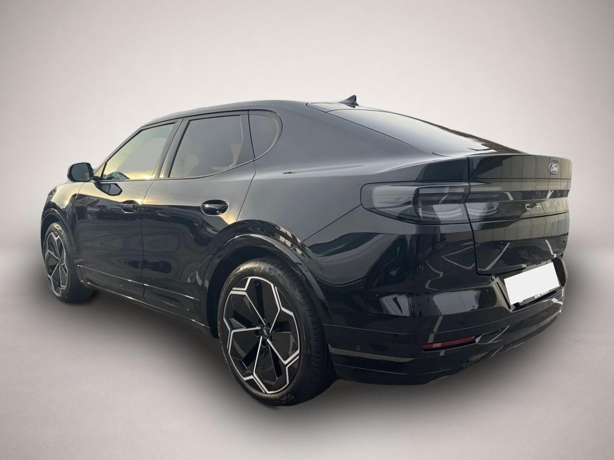 Ford Capri (2024) - Photo 2
