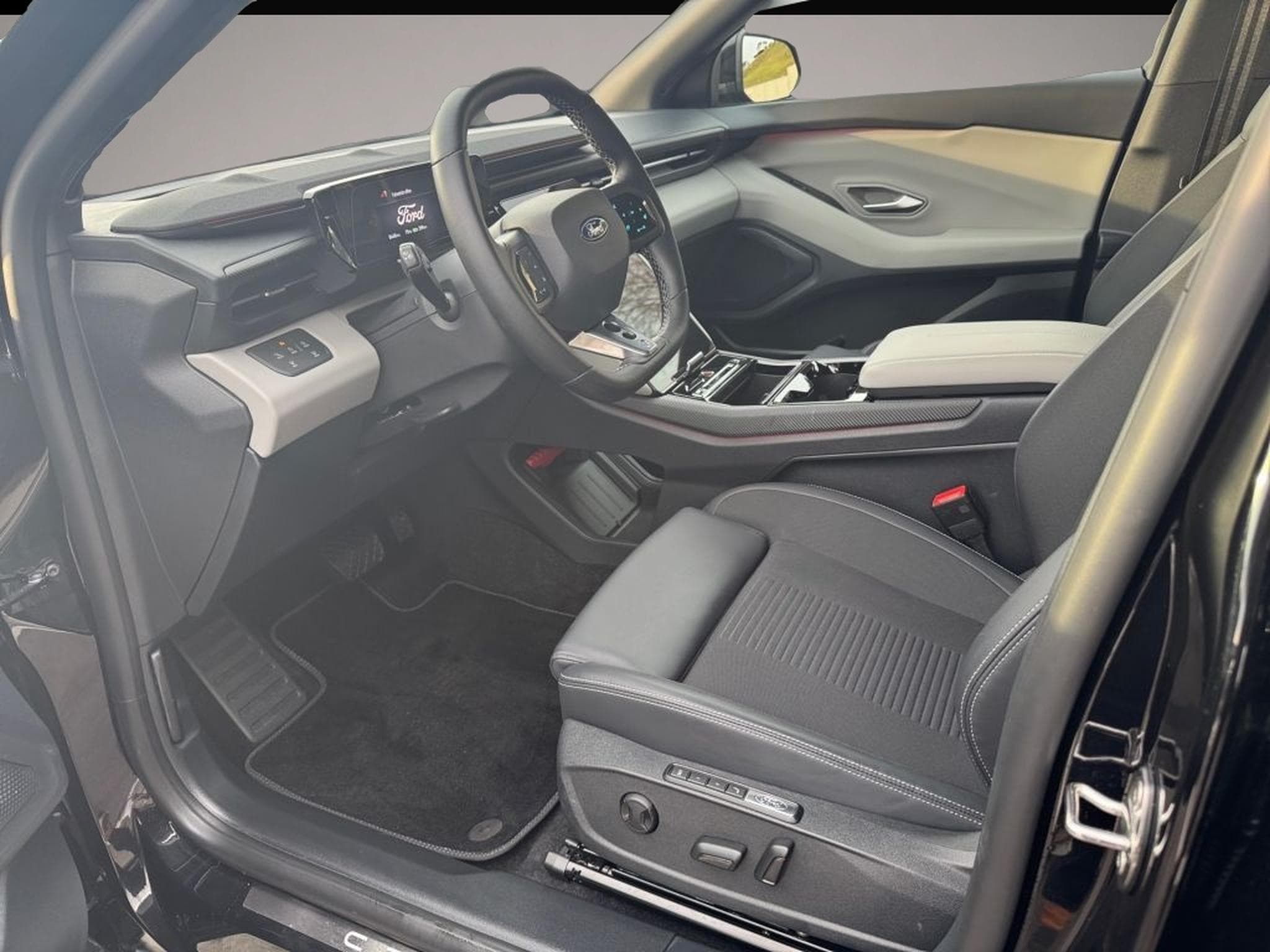 Ford Capri (2024) - Photo 3