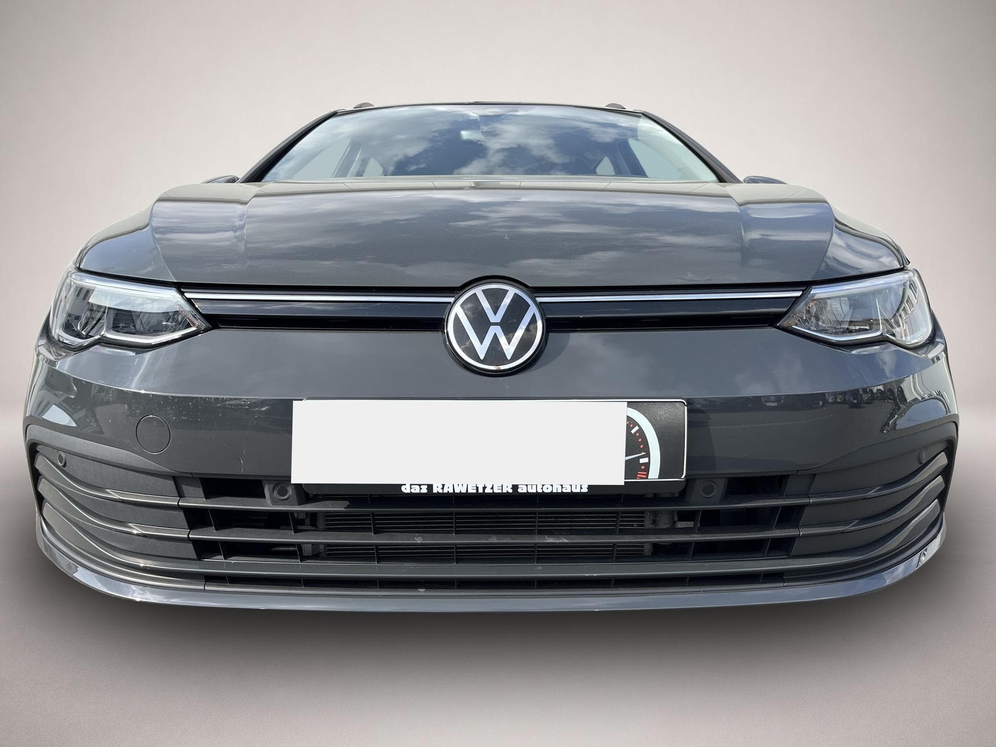 VW Golf (2022) - Photo 2