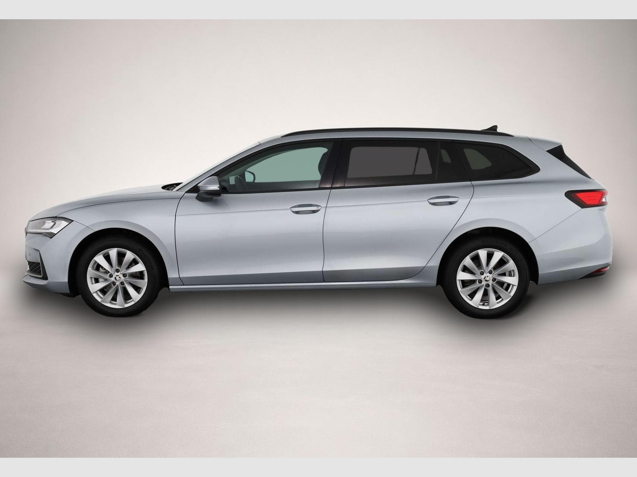 Skoda Superb (2024) - Photo 4