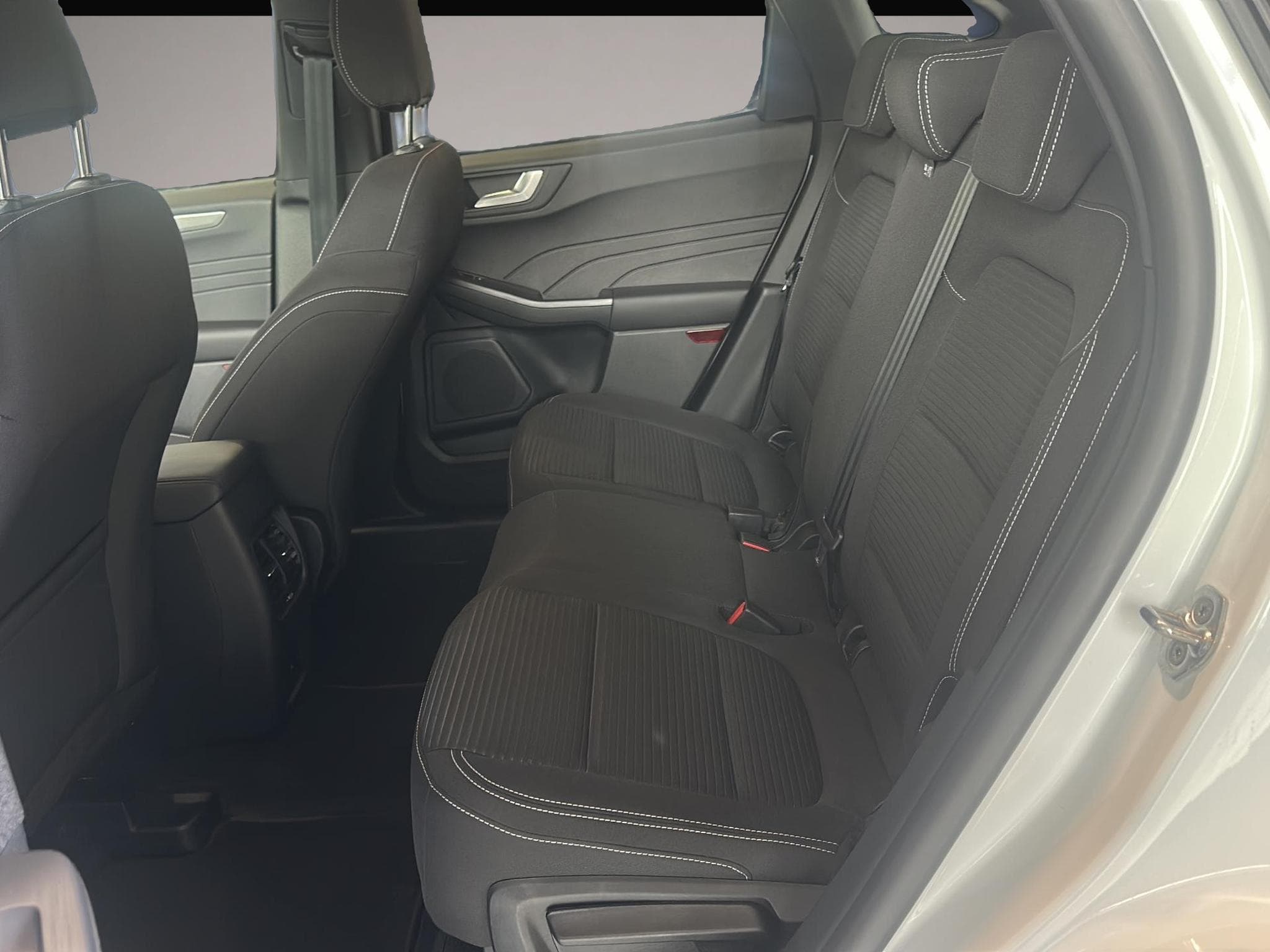 Ford Kuga (2026) - Photo 6