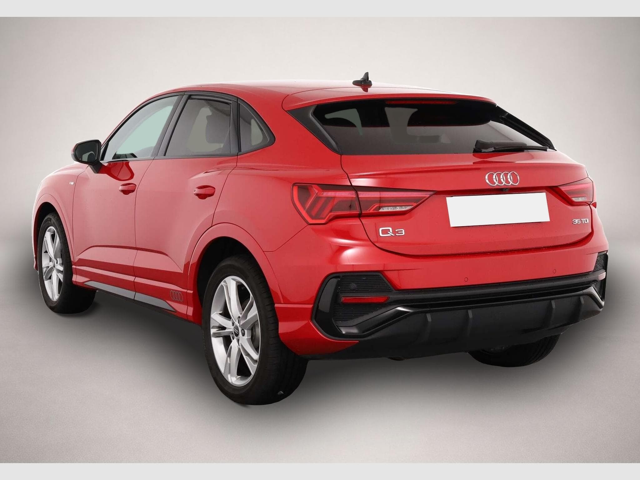 Audi Q3 (2025) - Photo 4