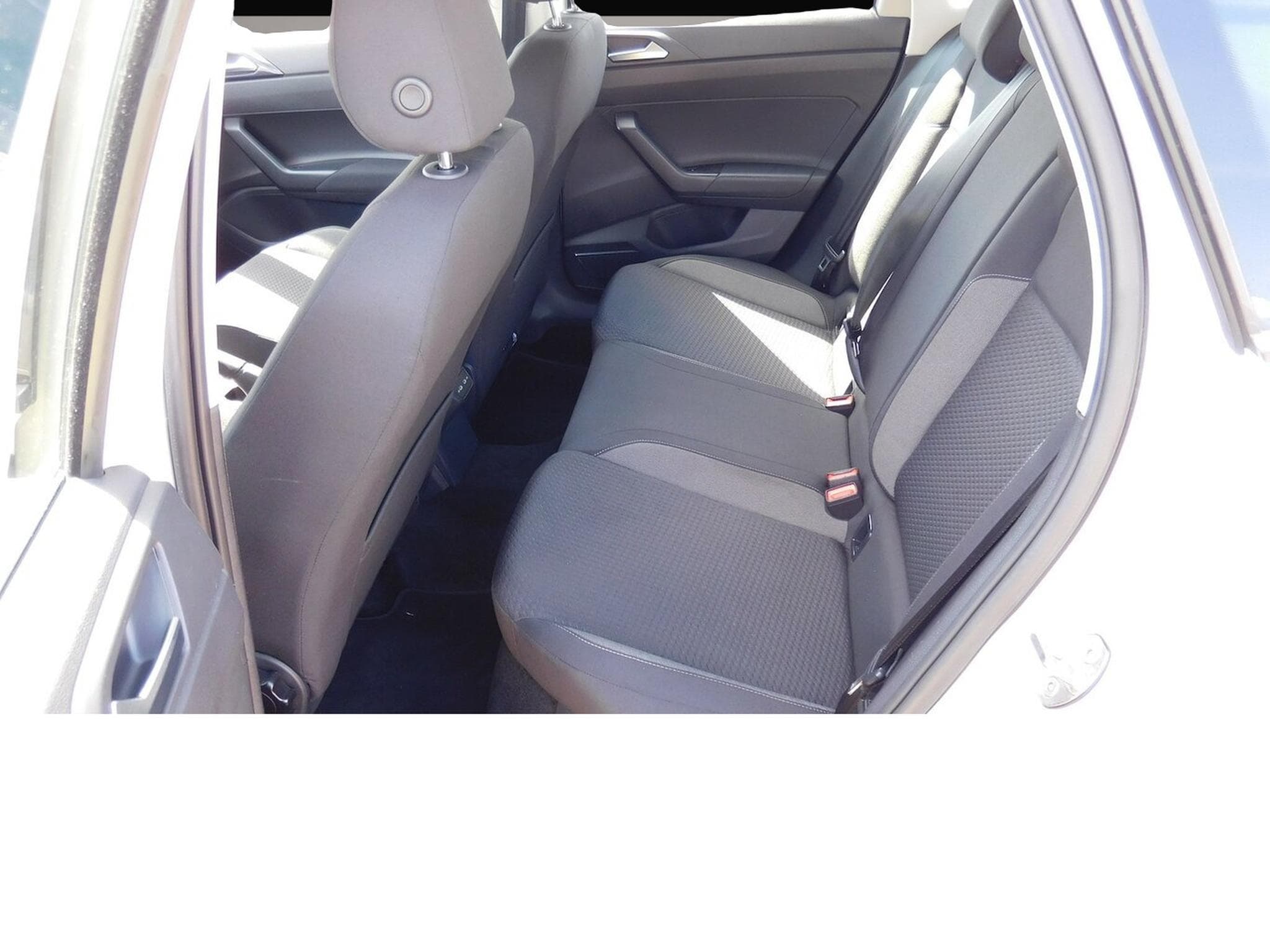 VW Polo (2024) - Photo 7
