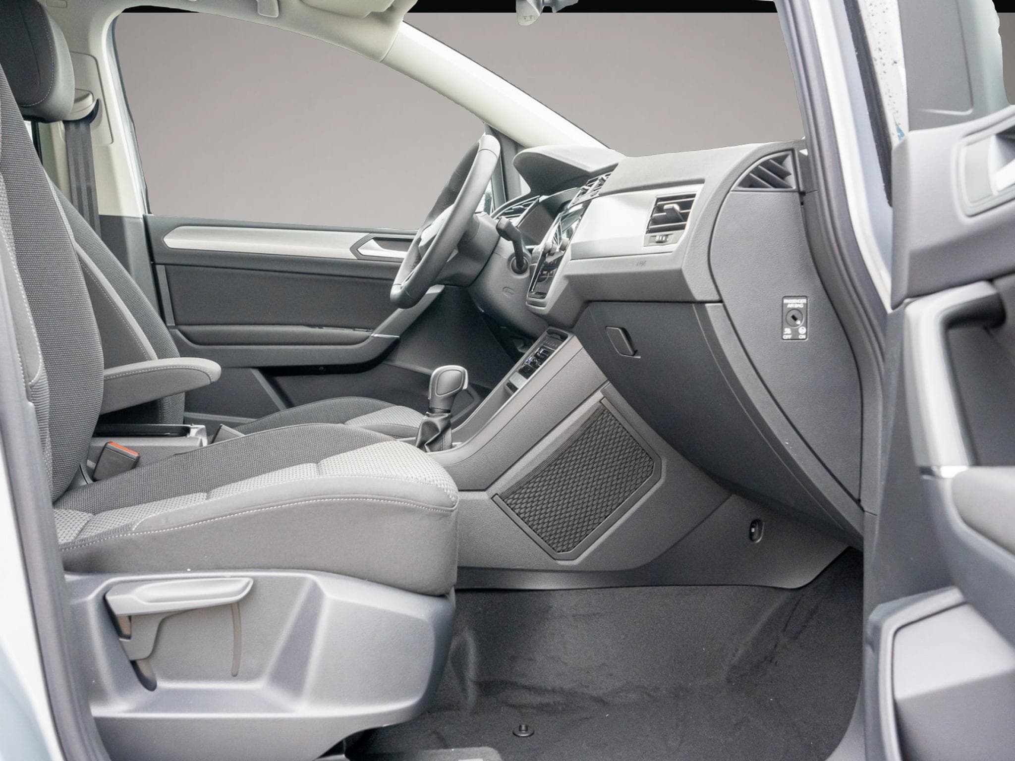 VW Touran (2026) - Photo 2