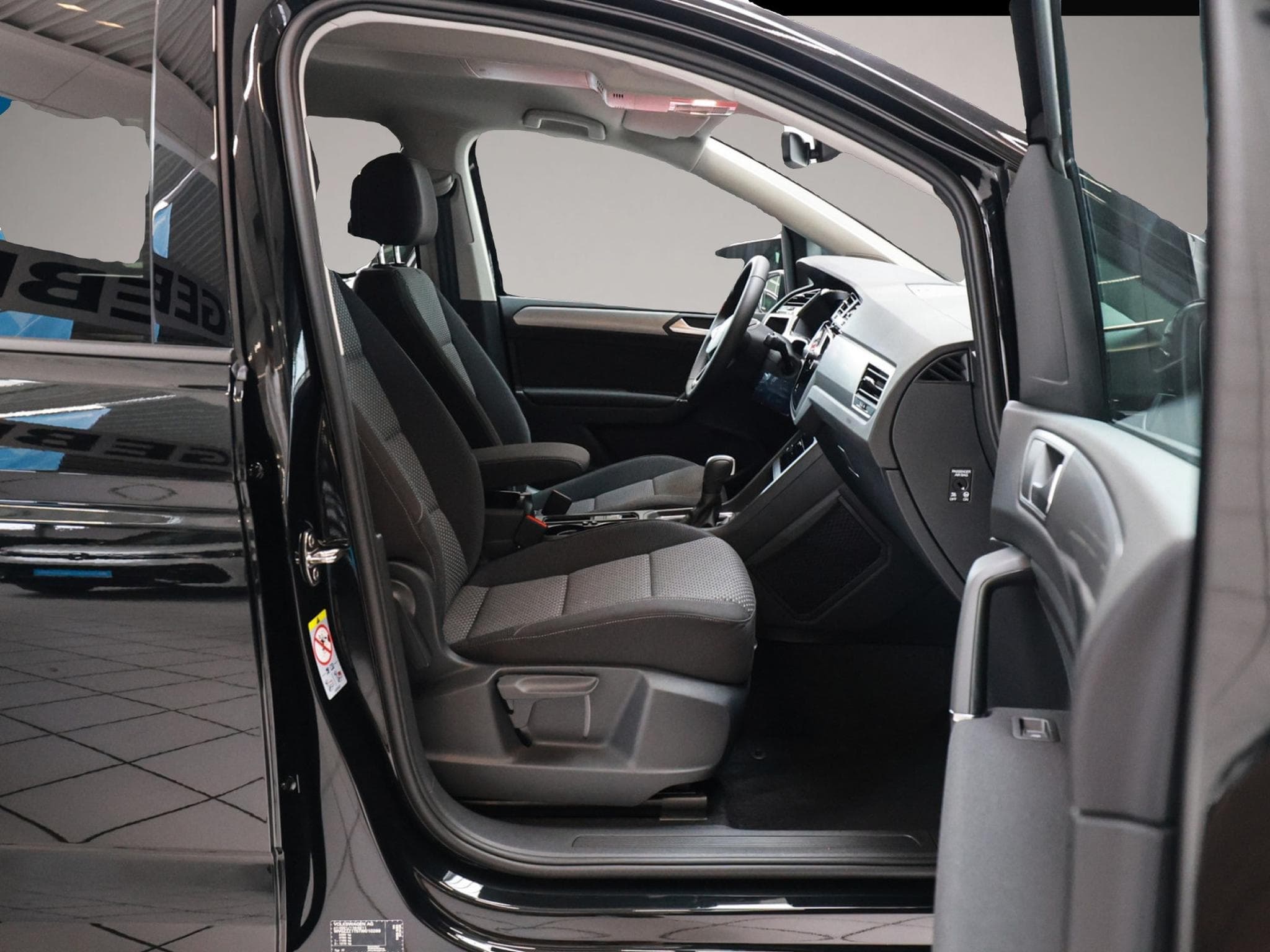 VW Touran (2026) - Photo 2
