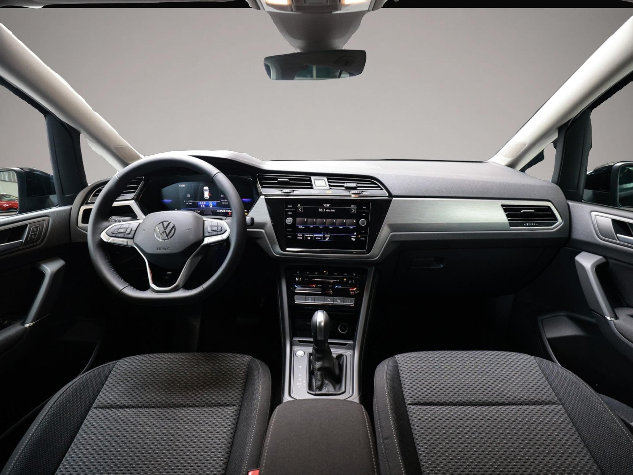 VW Touran (2026) - Photo 6