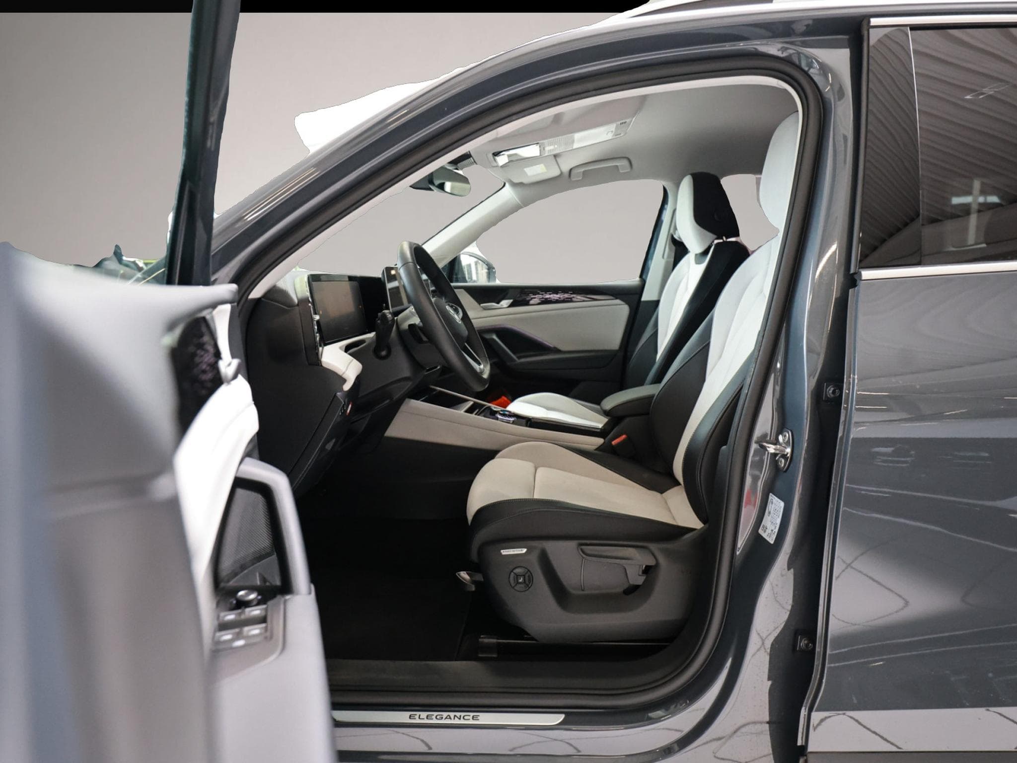 VW Tiguan (2025) - Photo 7