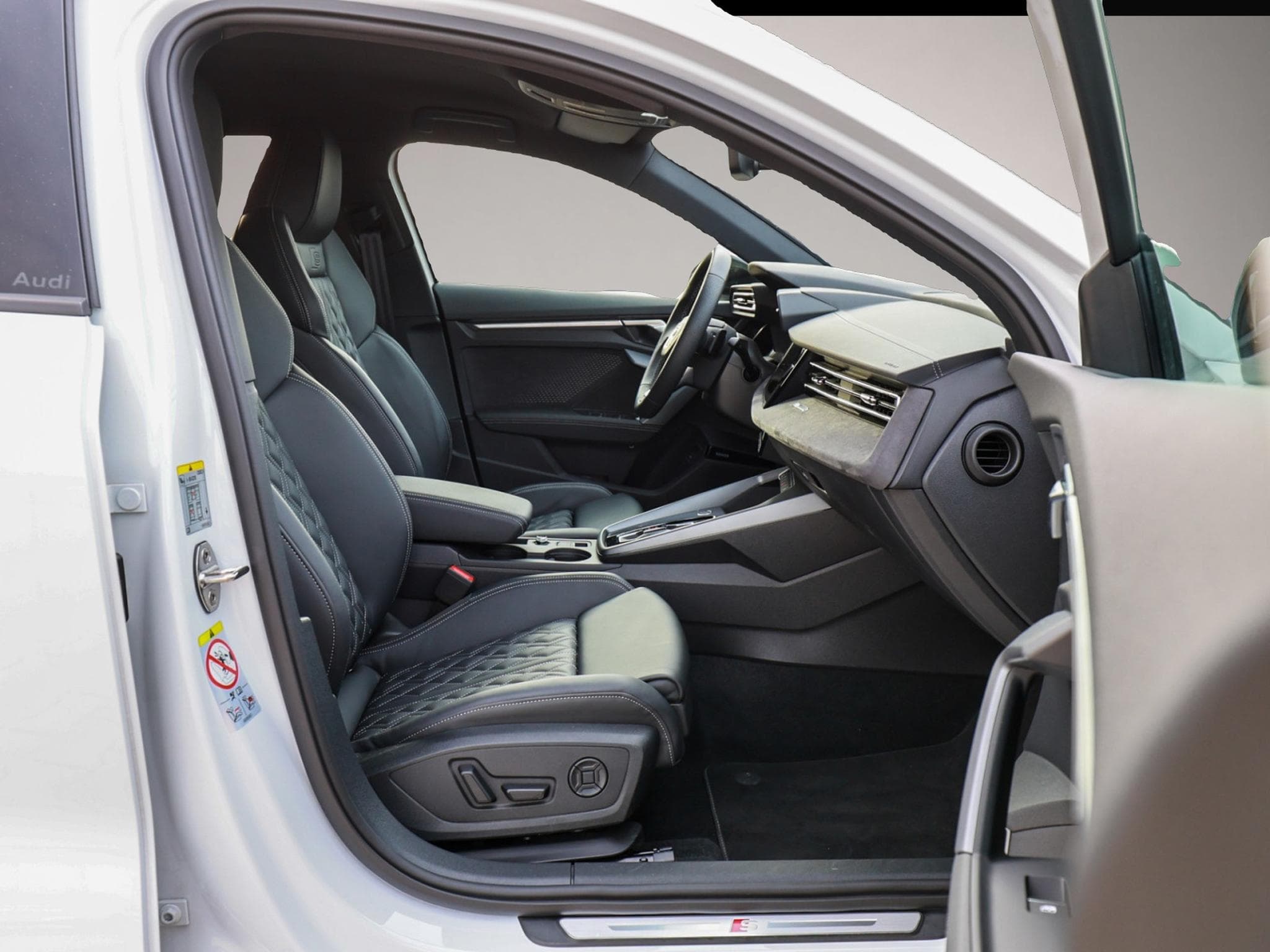 Audi A3 (2024) - Photo 2