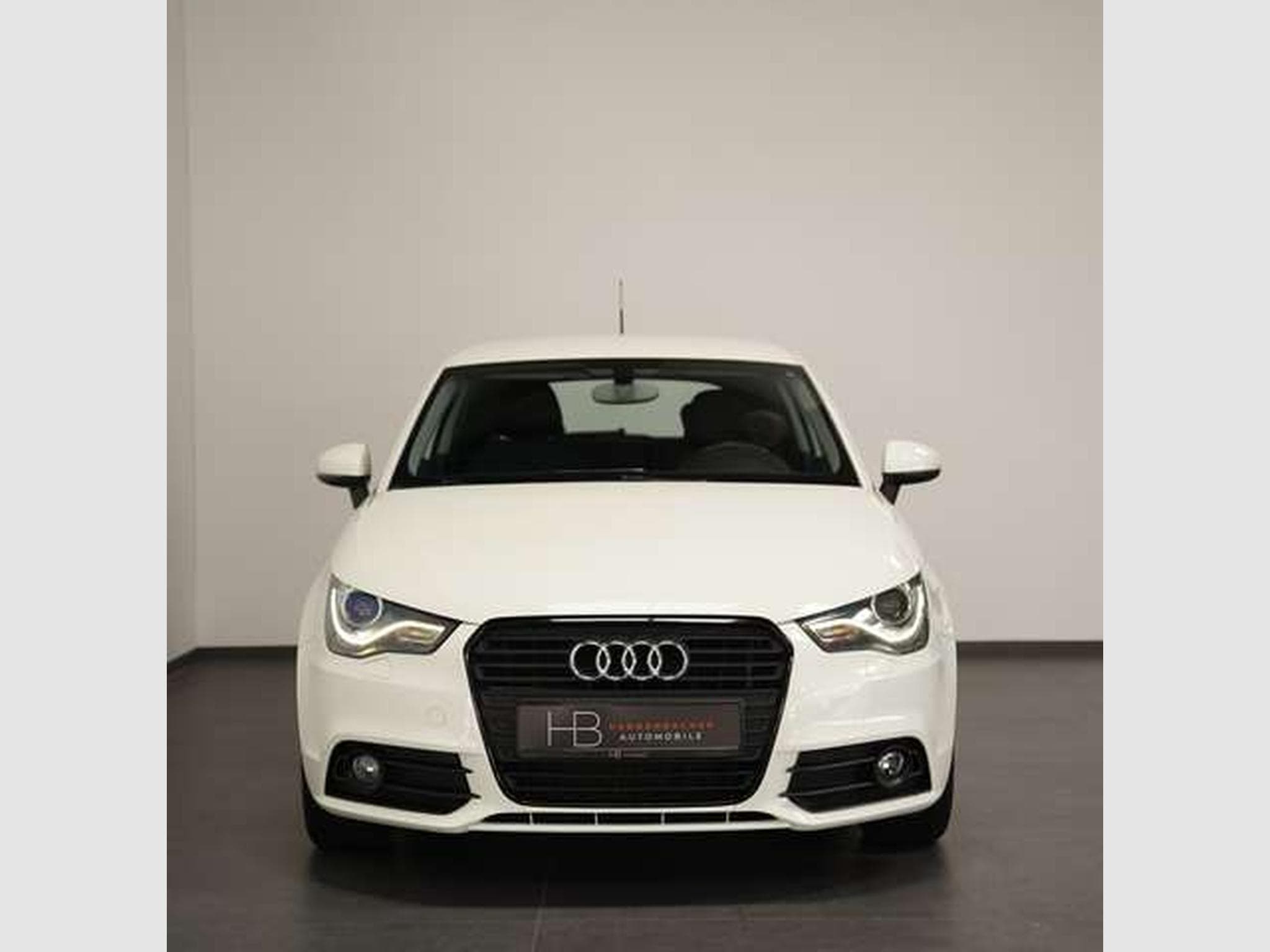 Audi A1 1,4 TFSI Attraction 2.Hand *Xenon *SHZ *Klima (2010) - Photo 2