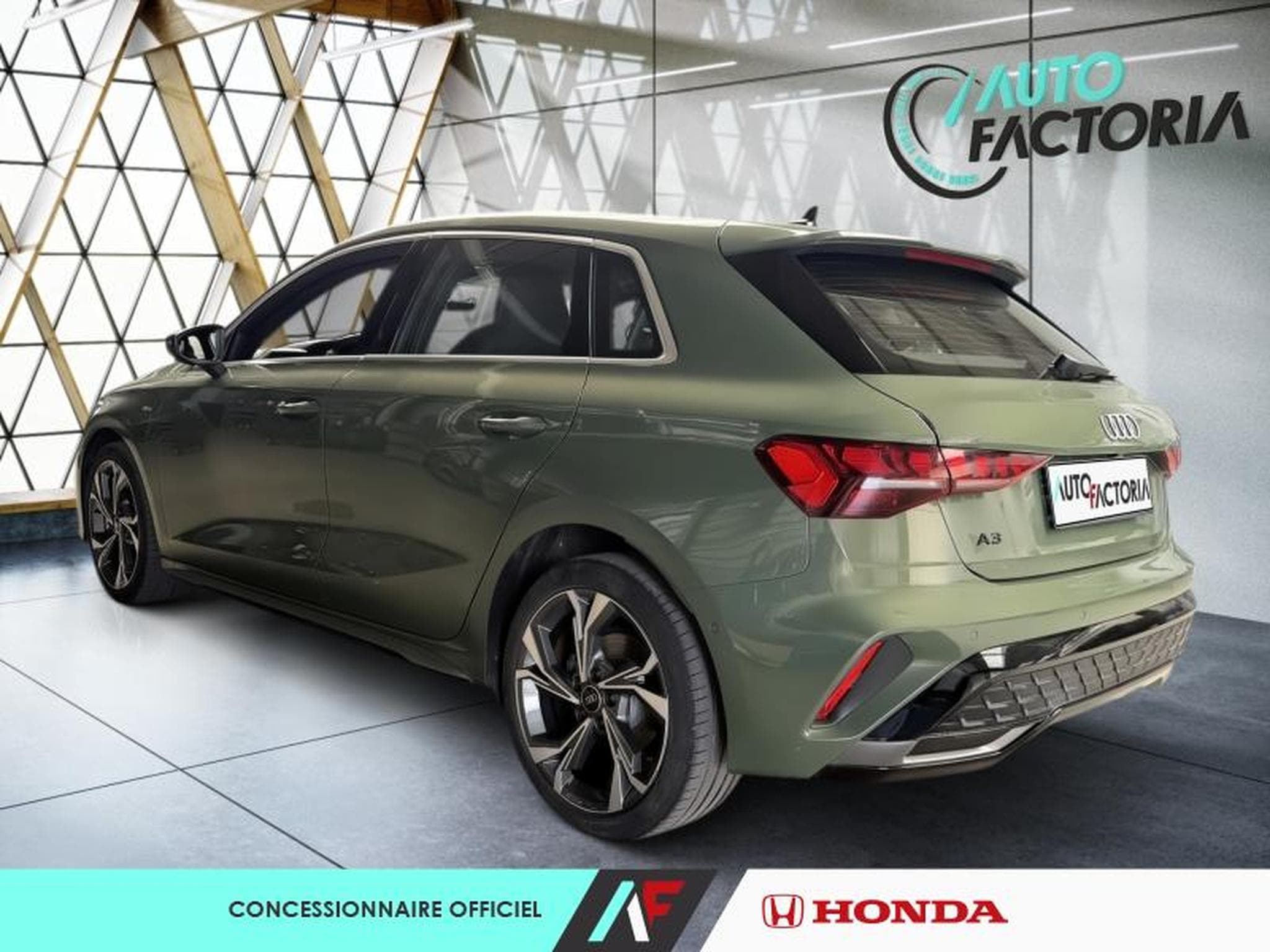 Audi A3 -36% 40 TFSI e 204ch PHEV S line S tronic 6 (2025) - Photo 3