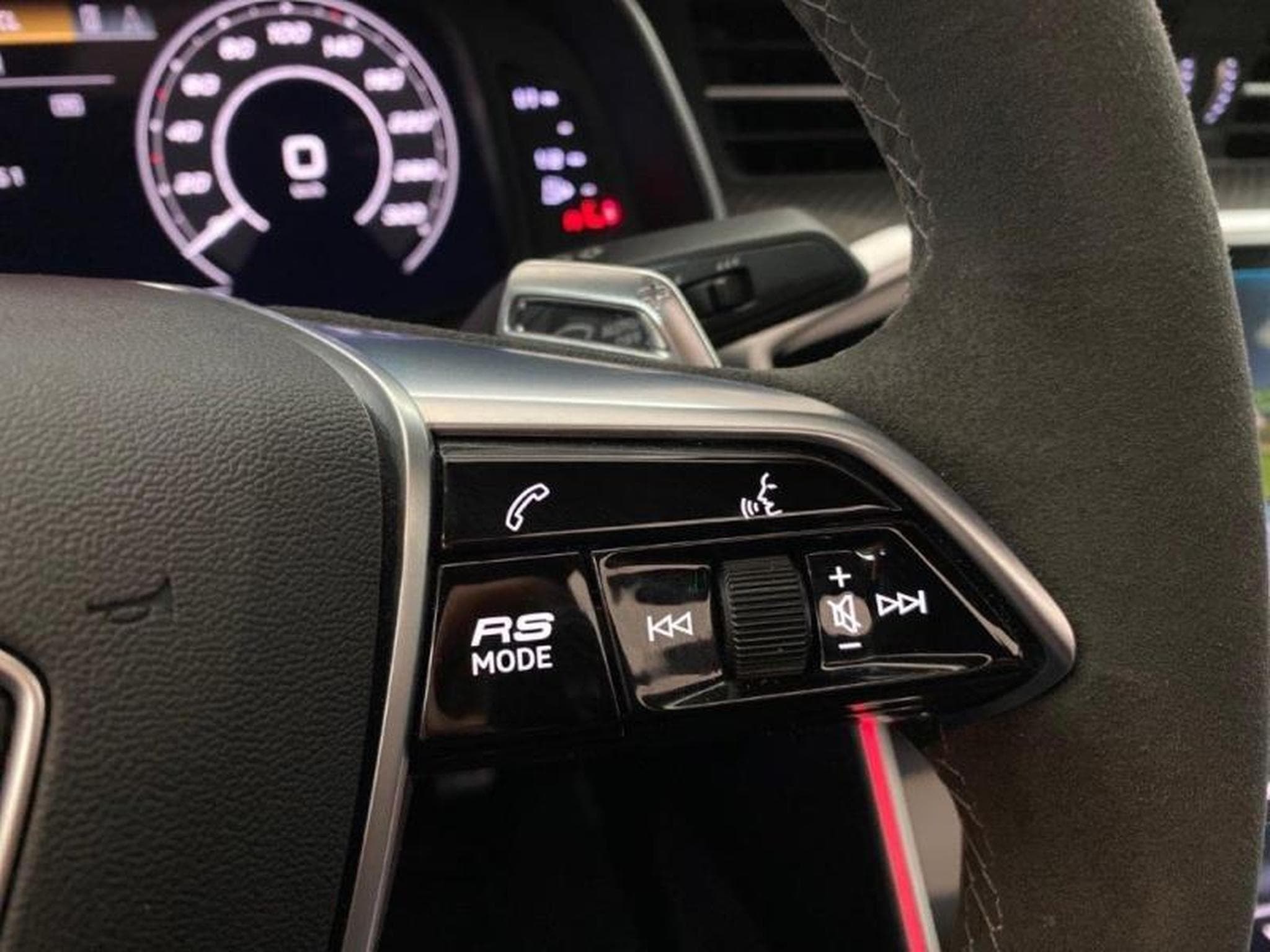 Audi RS7 Sportback -28% 4.0 V8 TFSI 600ch quattro tiptronic 8 53cv (2021) - Photo 14