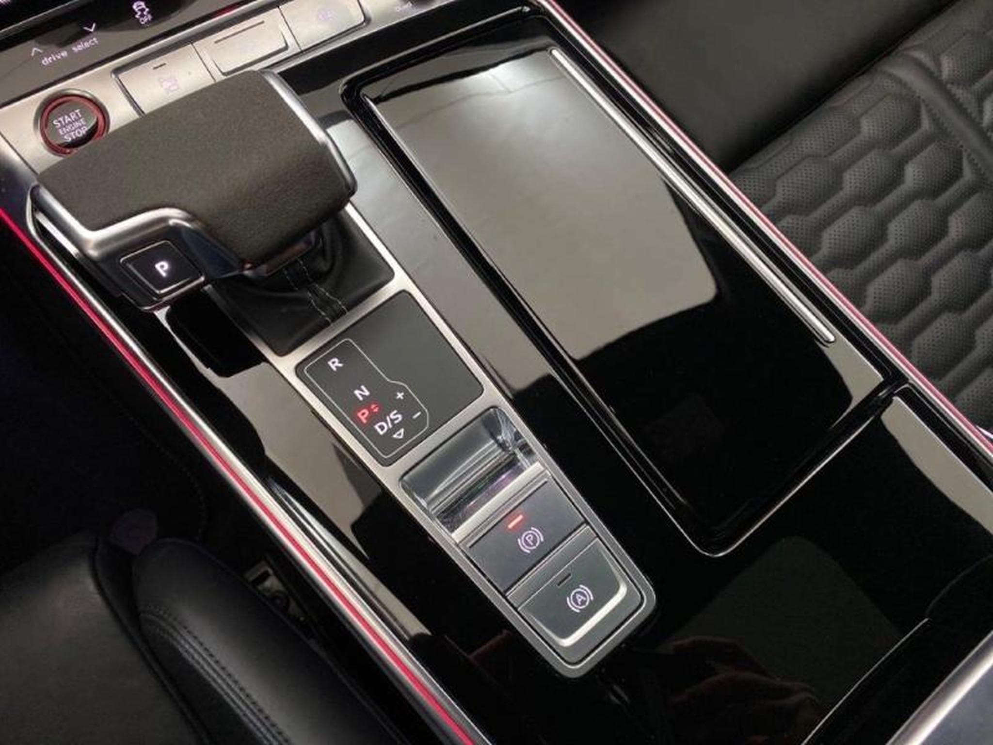 Audi RS7 Sportback -28% 4.0 V8 TFSI 600ch quattro tiptronic 8 53cv (2021) - Photo 19