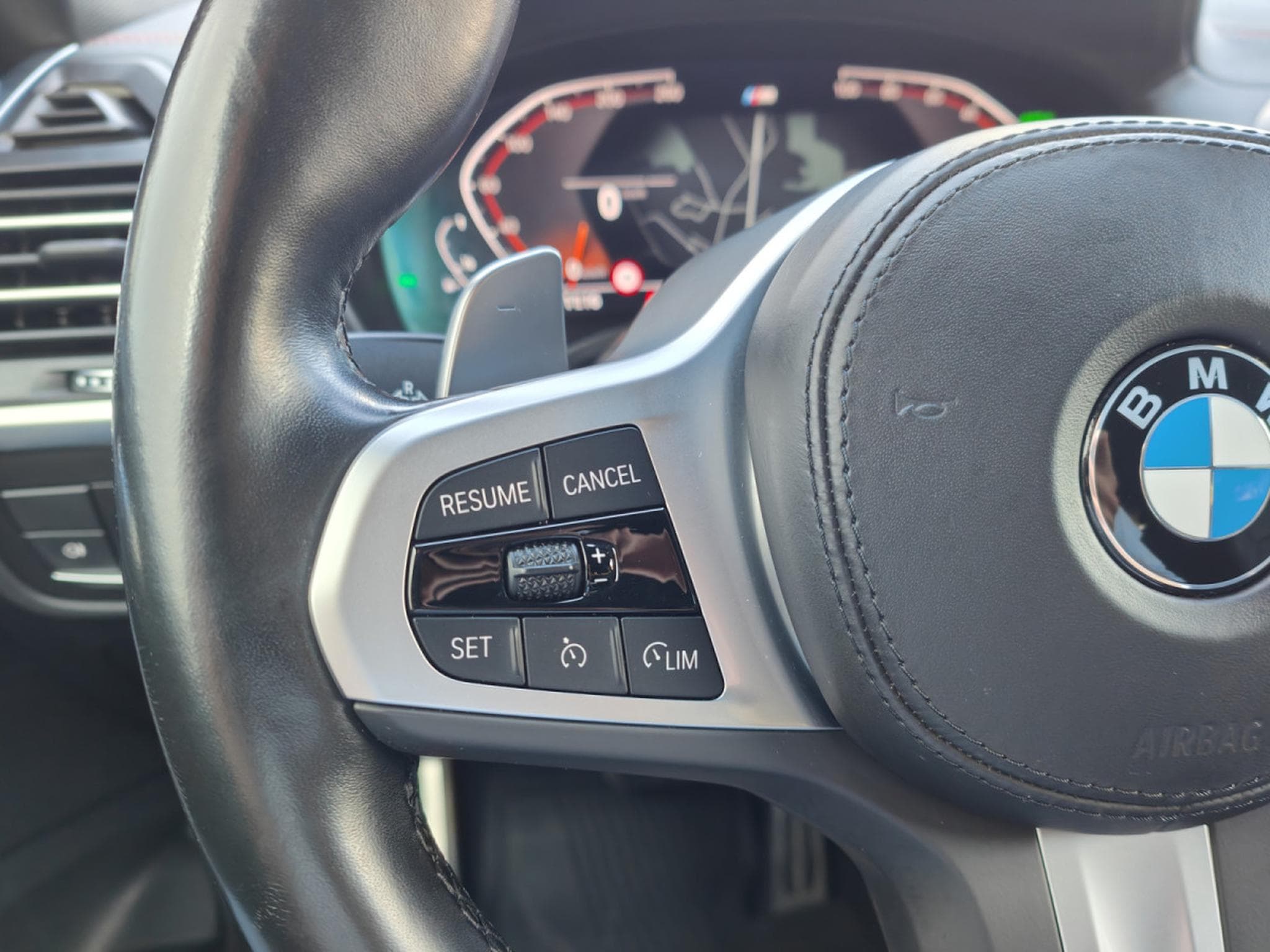 BMW X4 XDRIVE20I PACK M TOIT OUVRANT CARPLAY CAMERA 360 (2022) - Photo 23