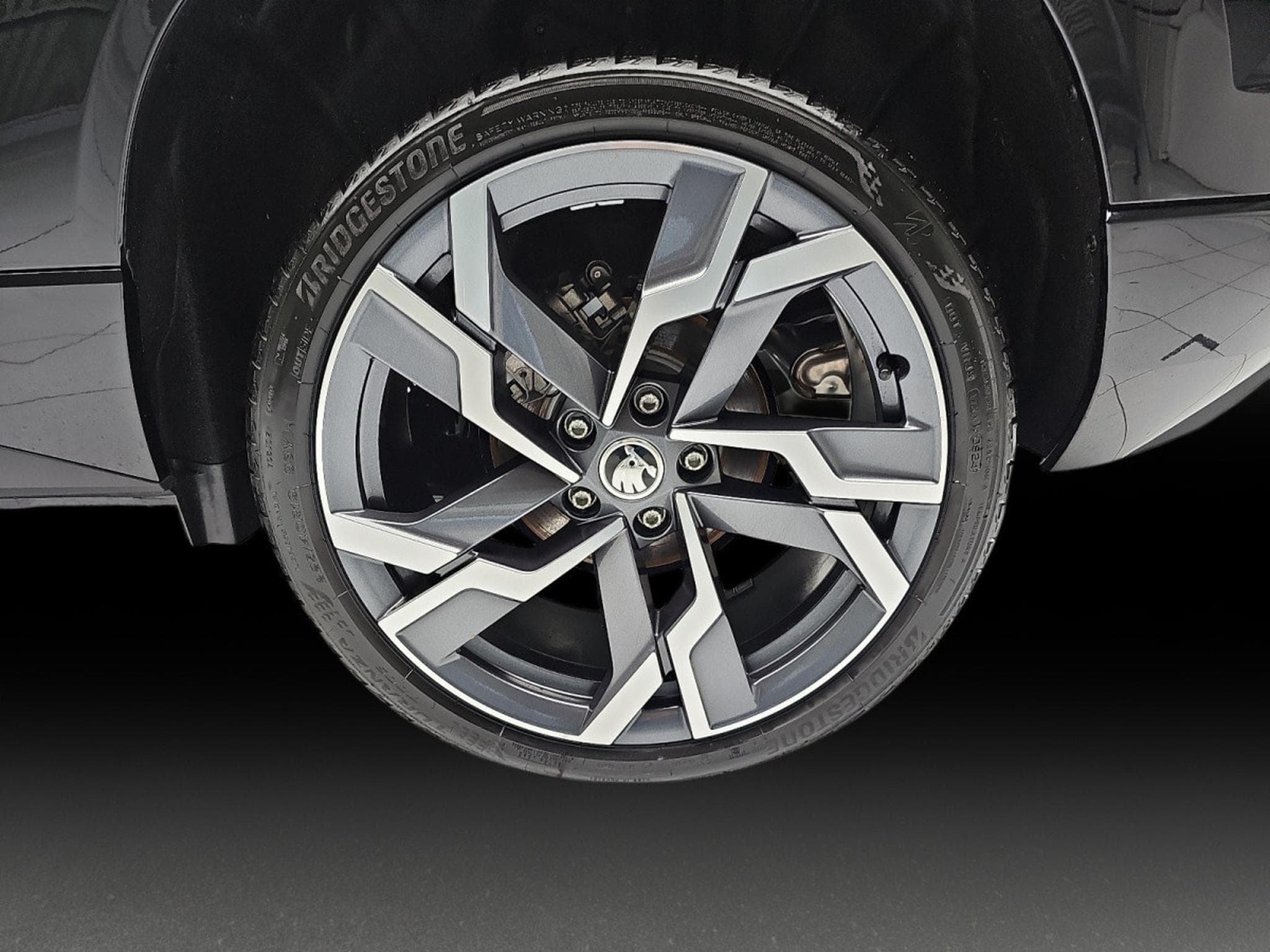 Skoda Karoq 1.5 TSi 150 DSG SPORTLINE (2026) - Photo 6