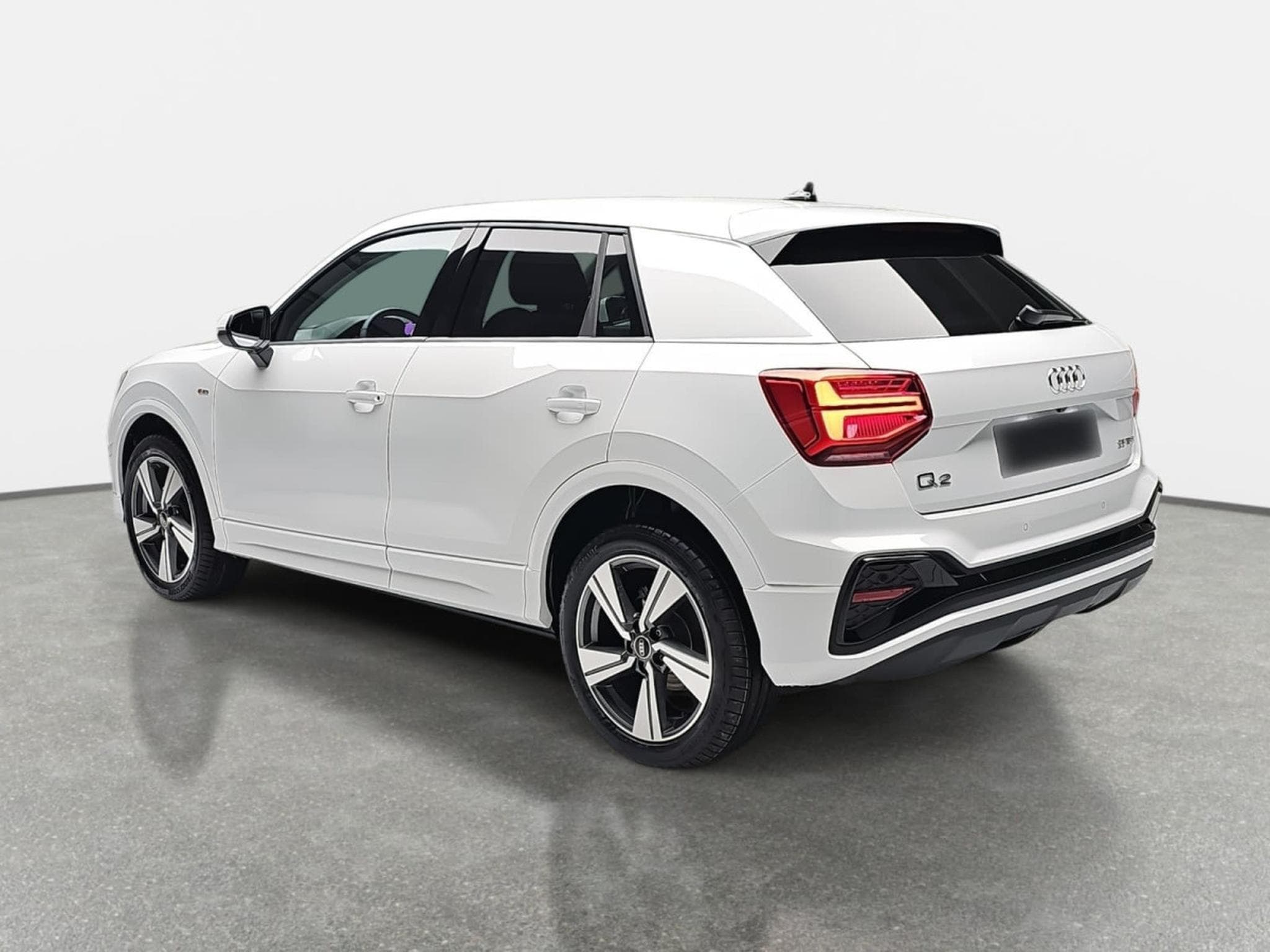 Audi Q2 35 TFSI S-Tronic 150  S-Line (2025) - Photo 5
