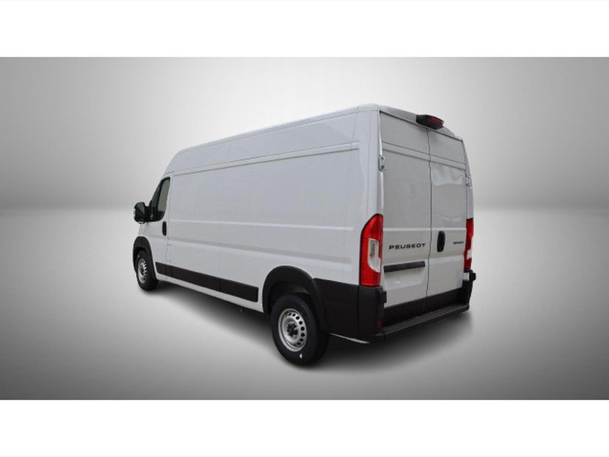Peugeot Boxer 2.2 BlueHDI 180 EAT8 L3H2 (2026) - Photo 5