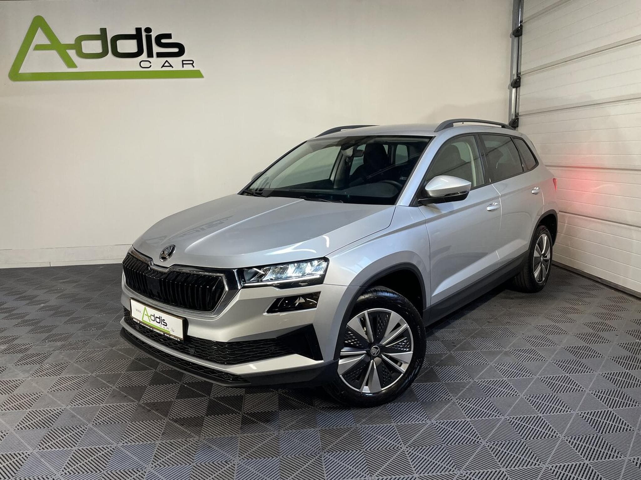 Skoda Karoq 2.0 TDI 115 DSG7 BUSINESS GPS CARPLAY (2023) - Photo 1