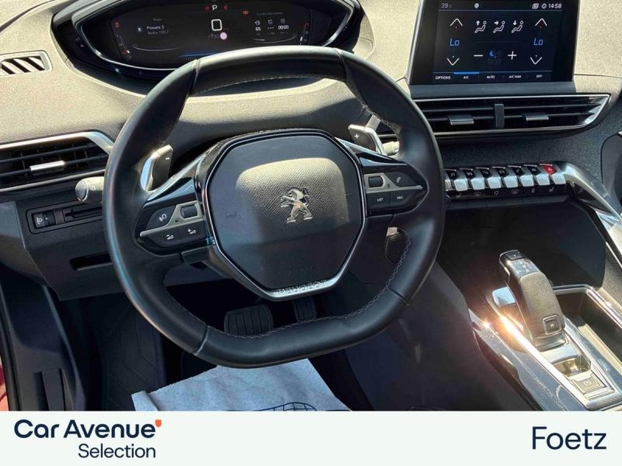 PEUGEOT 5008 1.2 PureTech 130ch S&S Allure EAT8 (2020) - Photo 6