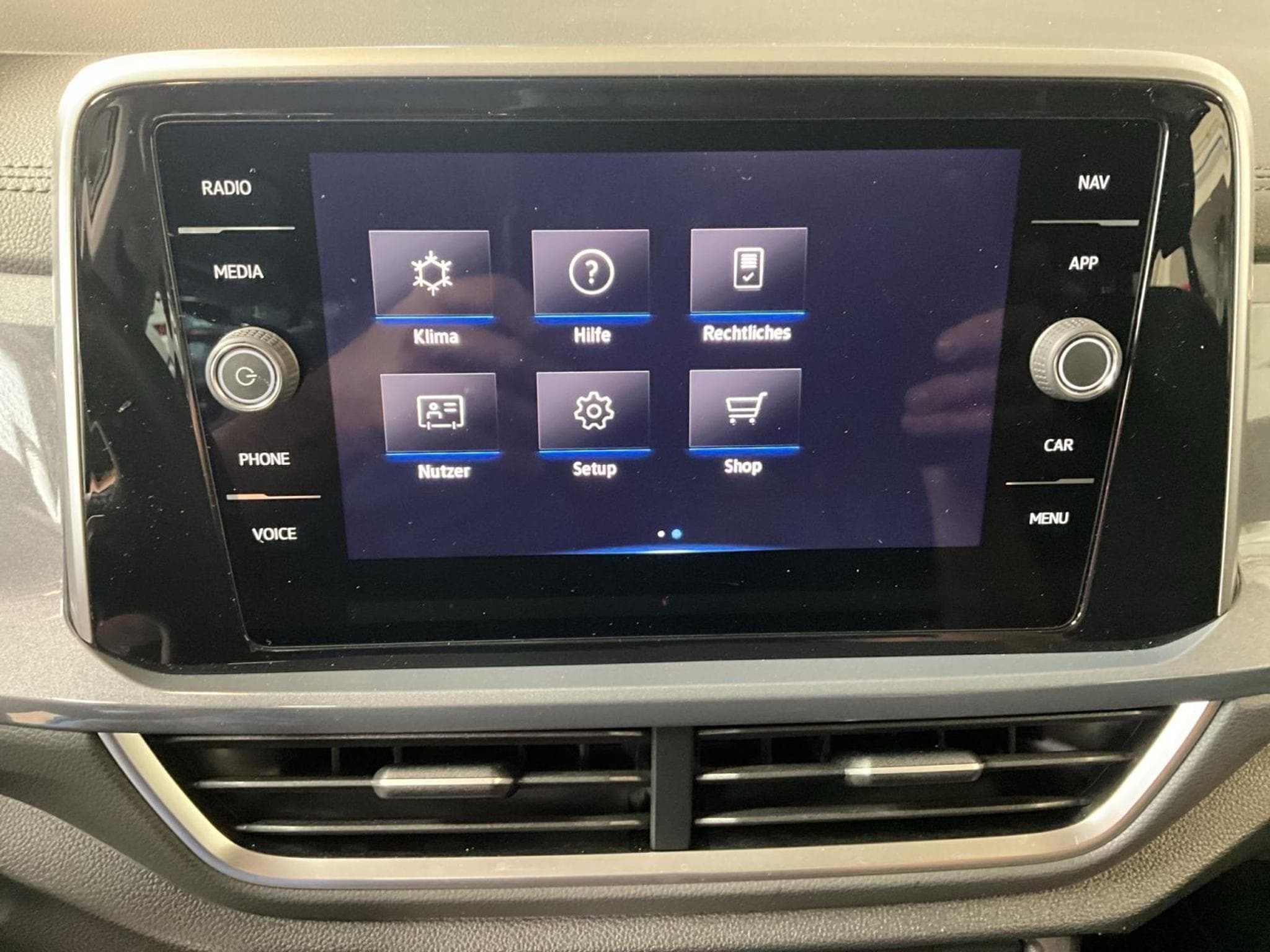 VW T-Roc Style+DSG+Matrix-LED+IQ-Drive+AHK (2022) - Photo 18