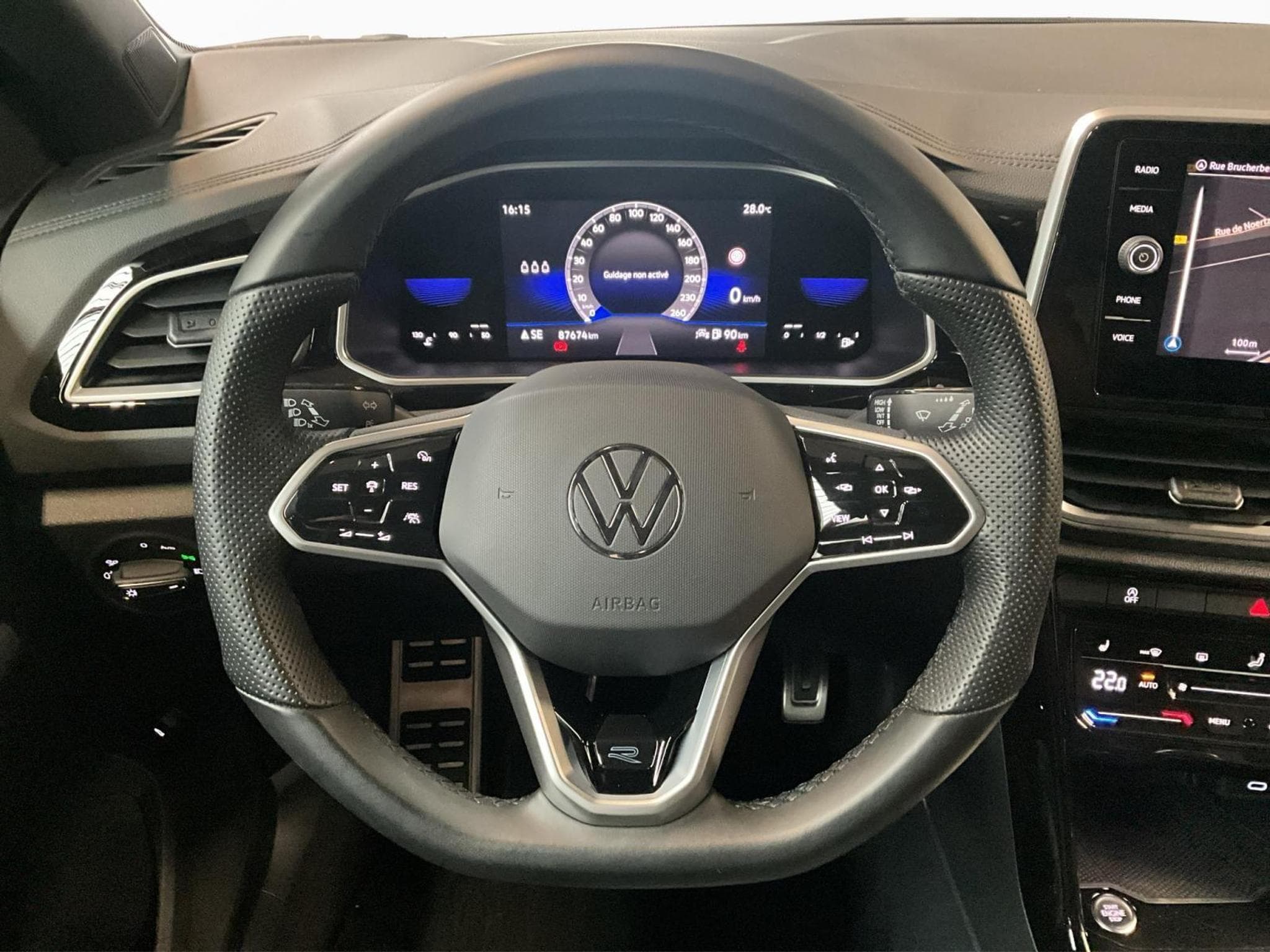 VW T-Roc R-Line+DSG+P.Travel+IQ-Drive+LED+AHK (2022) - Photo 10