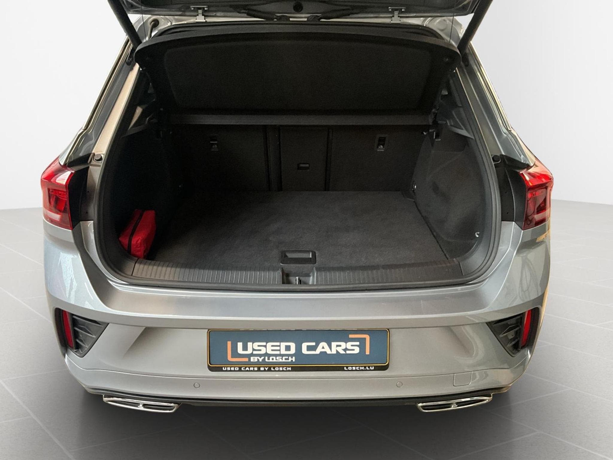 VW T-Roc R-Line+DSG+P.Travel+IQ-Drive+LED+AHK (2022) - Photo 16