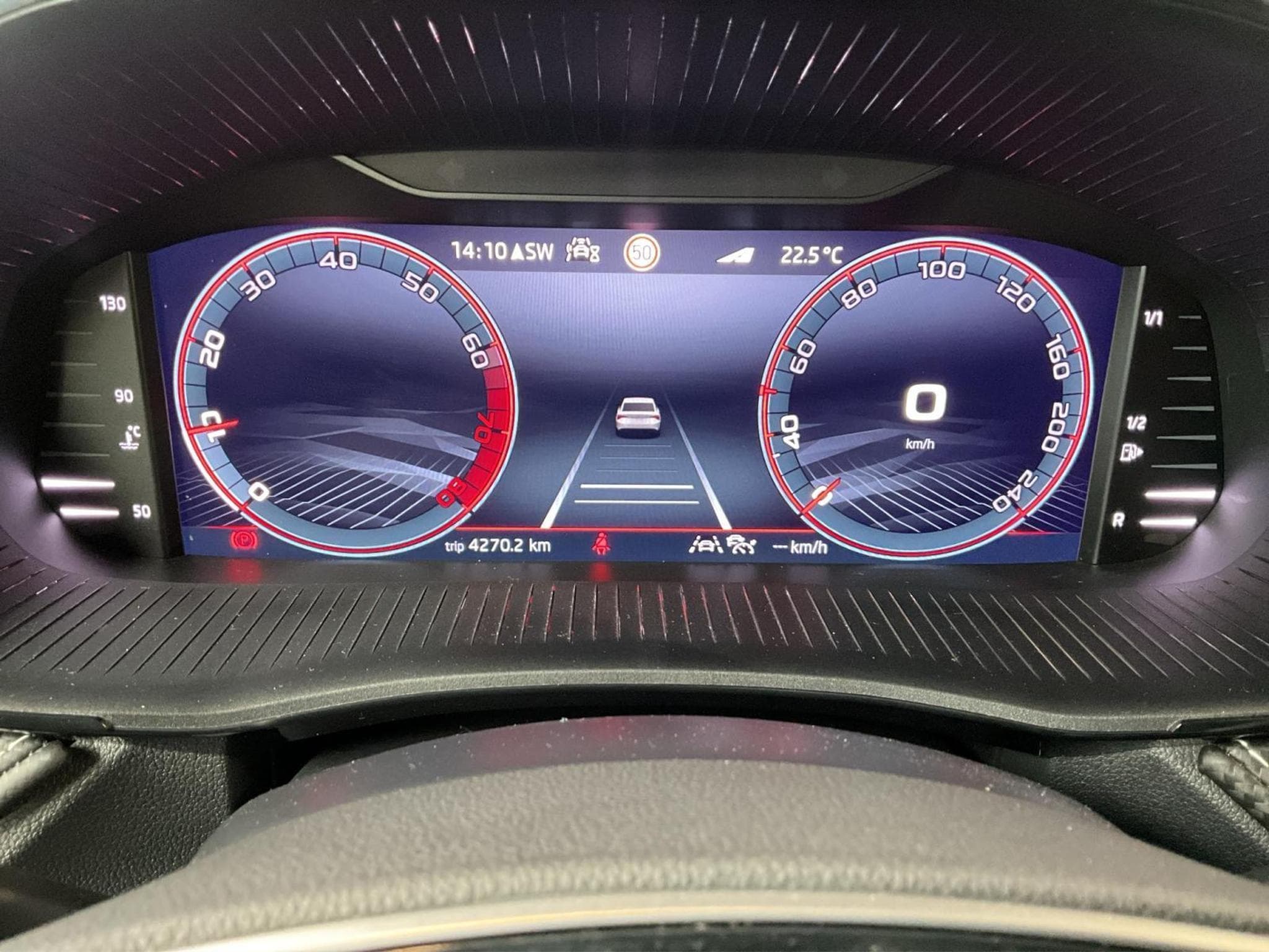 Skoda Fabia Monte-Carlo+BVM+LED+Navi+digi (2025) - Photo 11