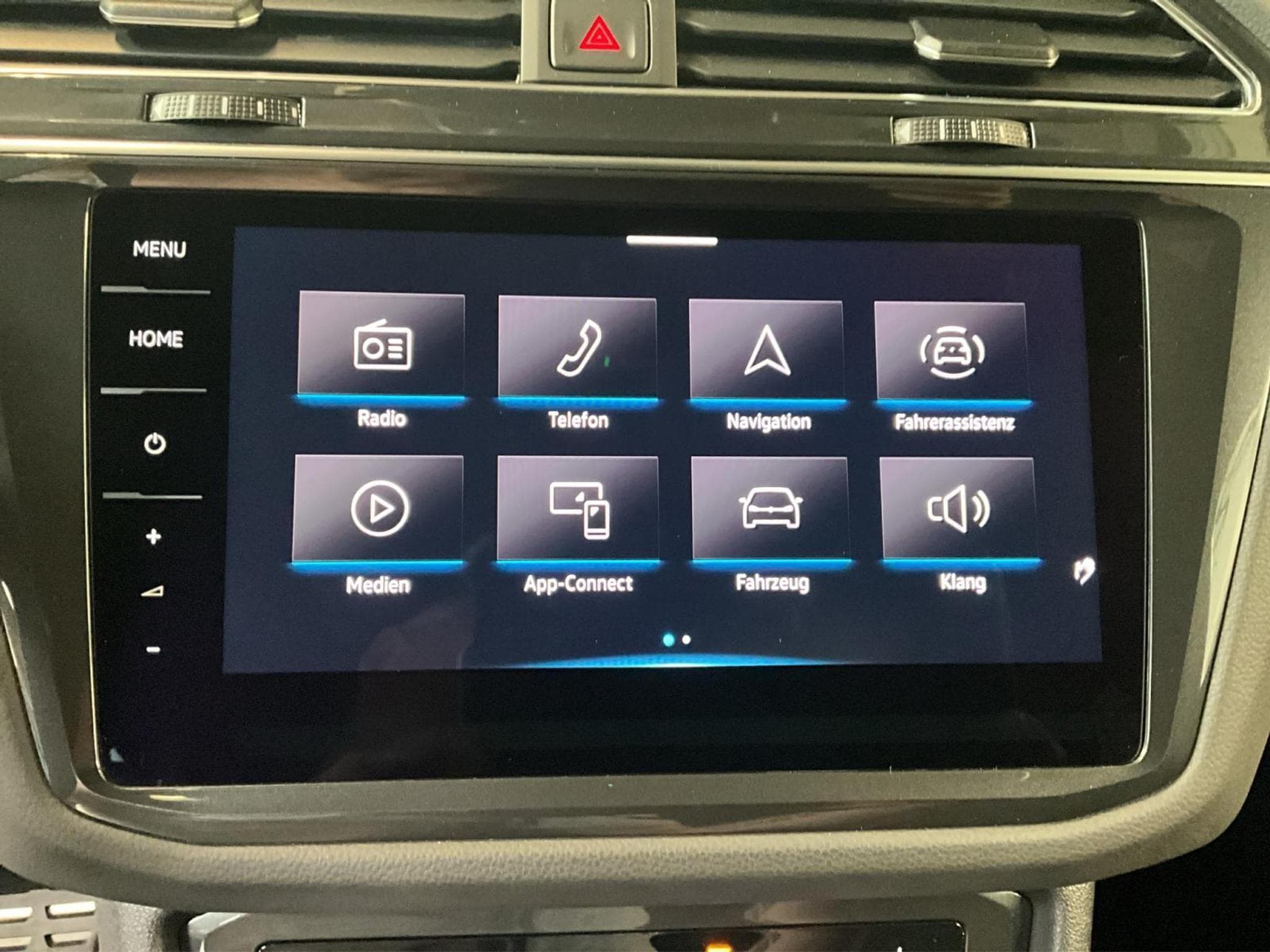 VW Tiguan R-Line+DSG+4M+Black-Style+Pano+AHK (2022) - Photo 13