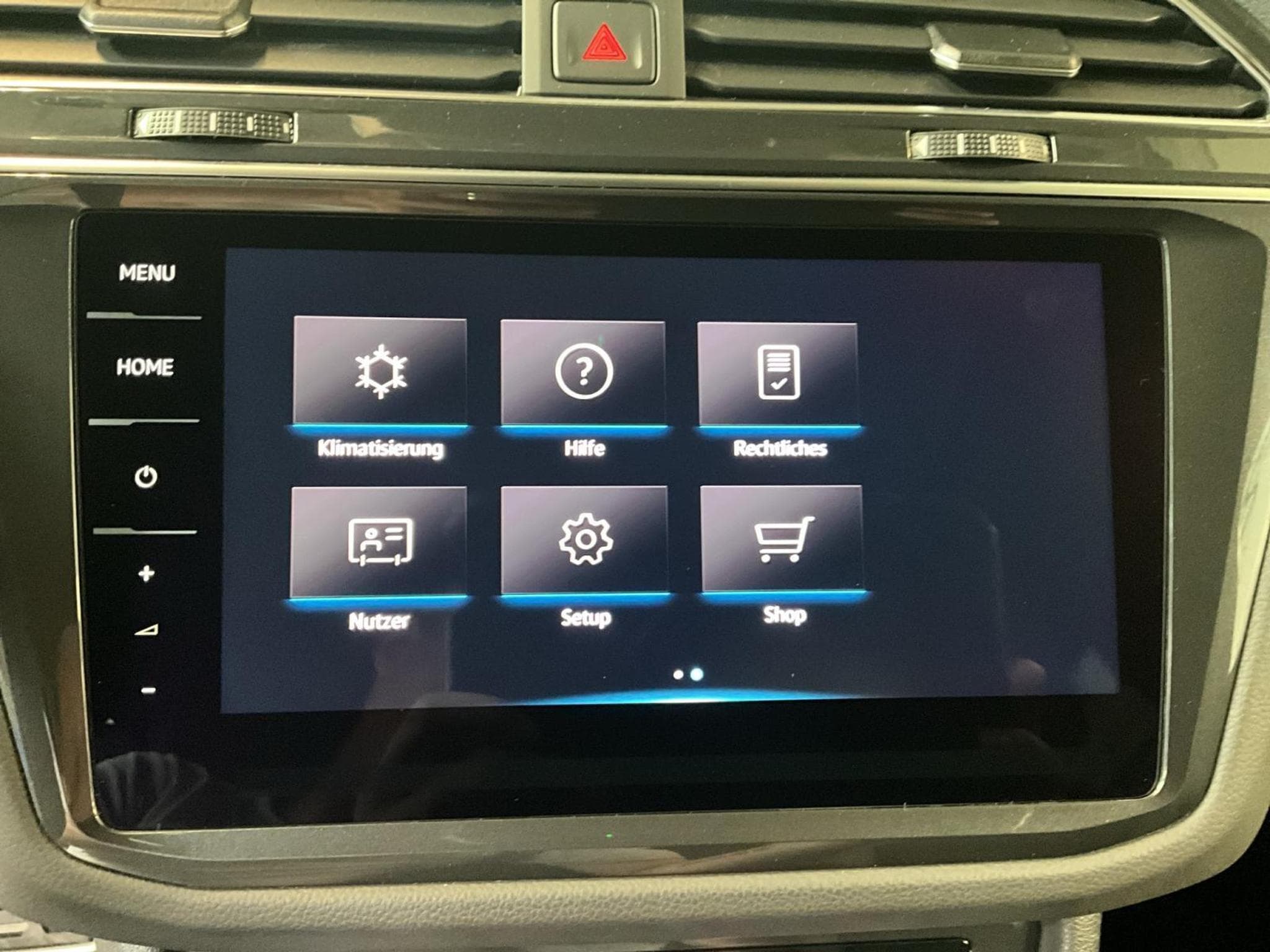 VW Tiguan R-Line+DSG+4M+Black-Style+Pano+AHK (2022) - Photo 20