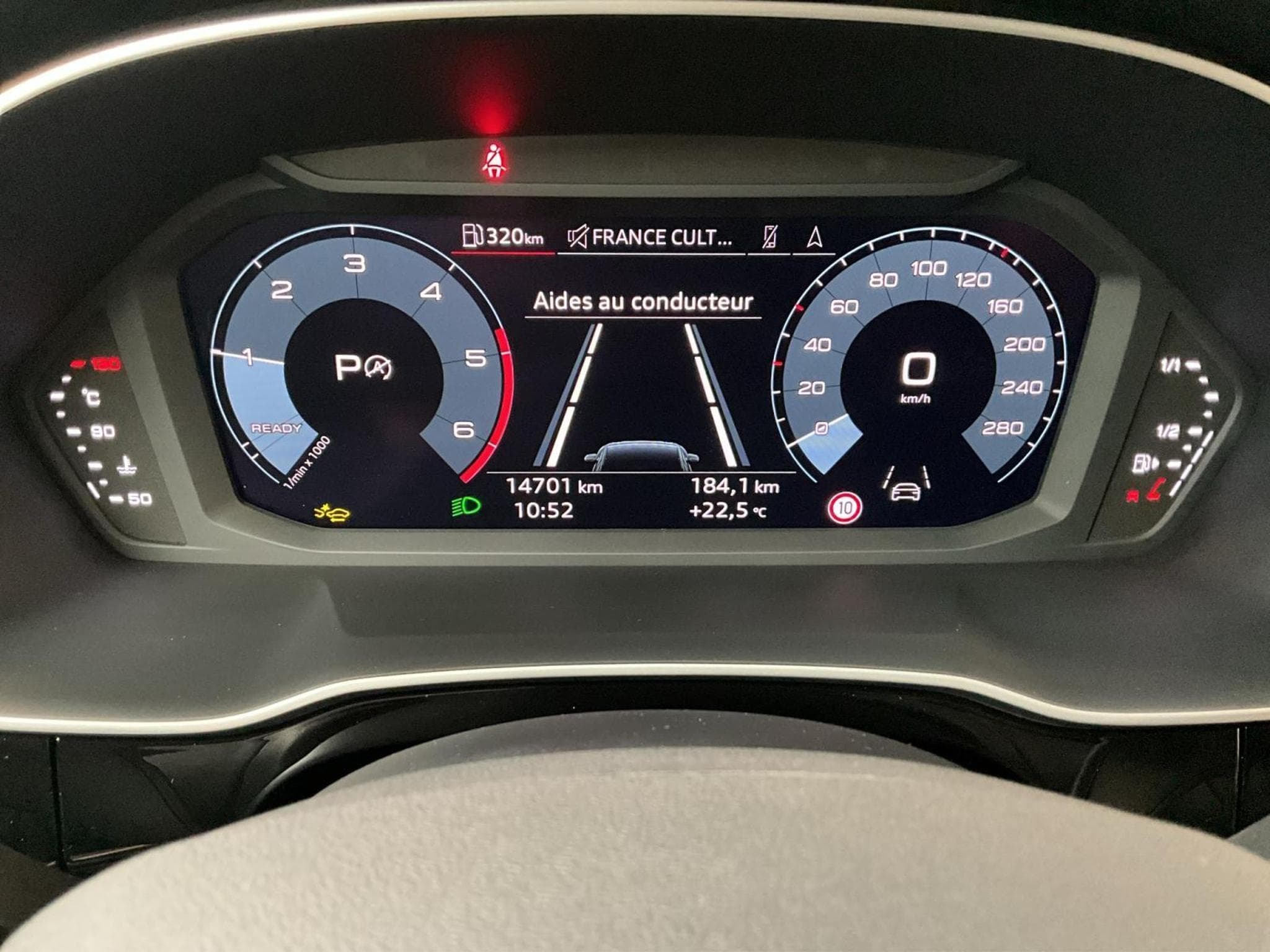 Audi Q3 Advanced+S-Tronic+35TDI+P.Business+P.Assistance (2025) - Photo 11