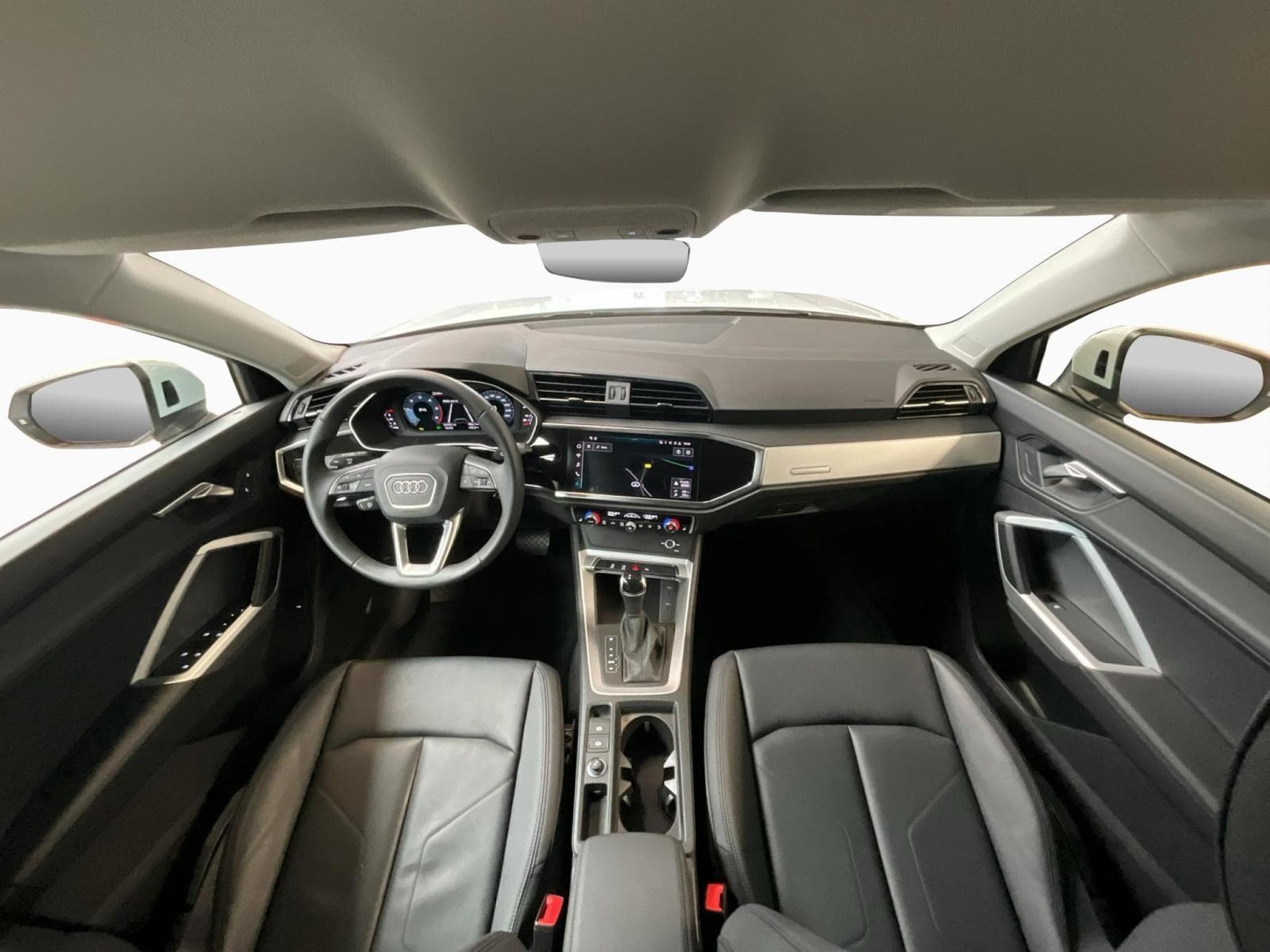 Audi Q3 Advanced+S-Tronic+35TDI+P.Business+P.Assistance (2025) - Photo 2