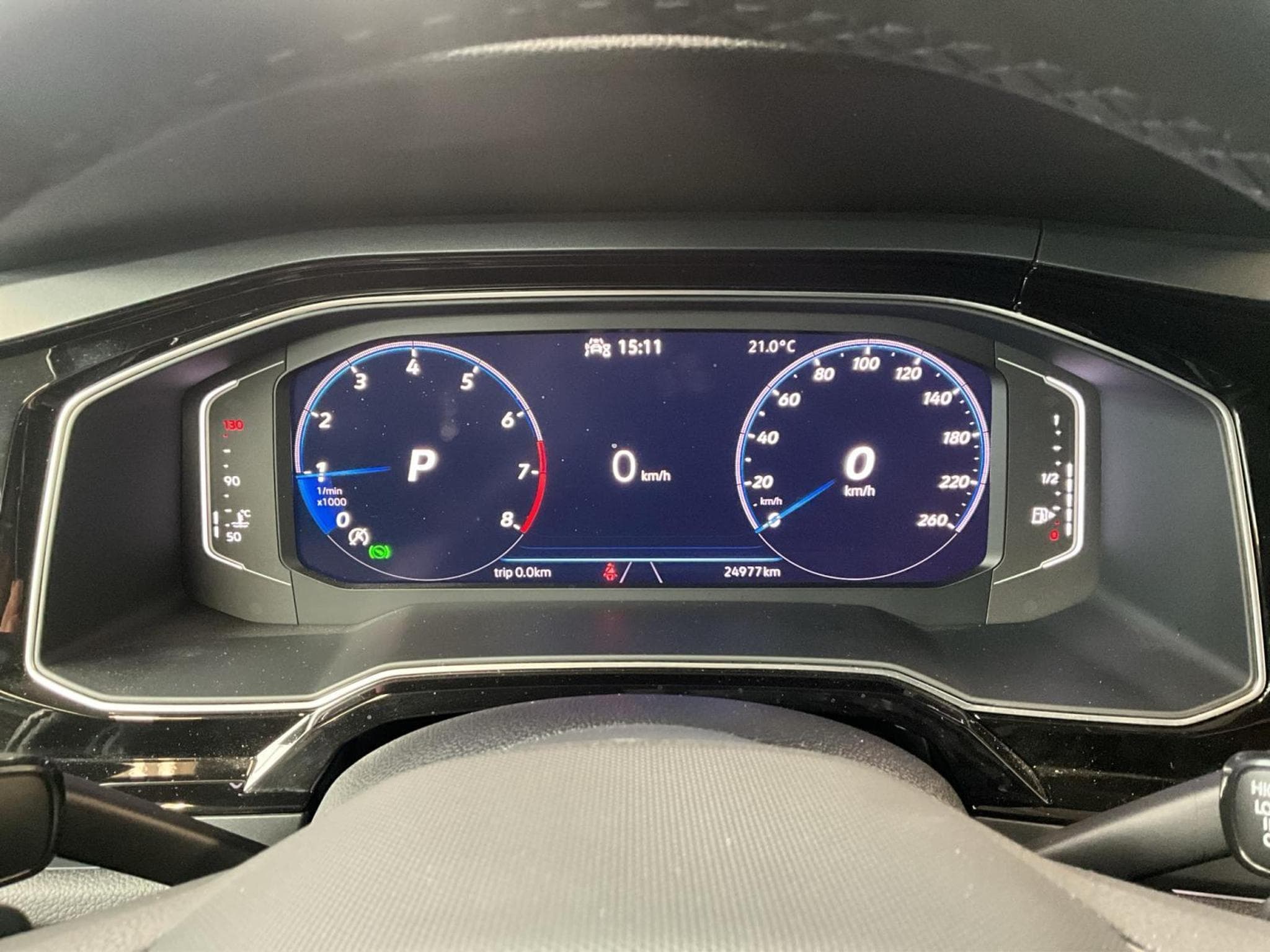 VW Taigo R-Line+DSG+P:Top+Keyless+IQ-Light (2024) - Photo 11