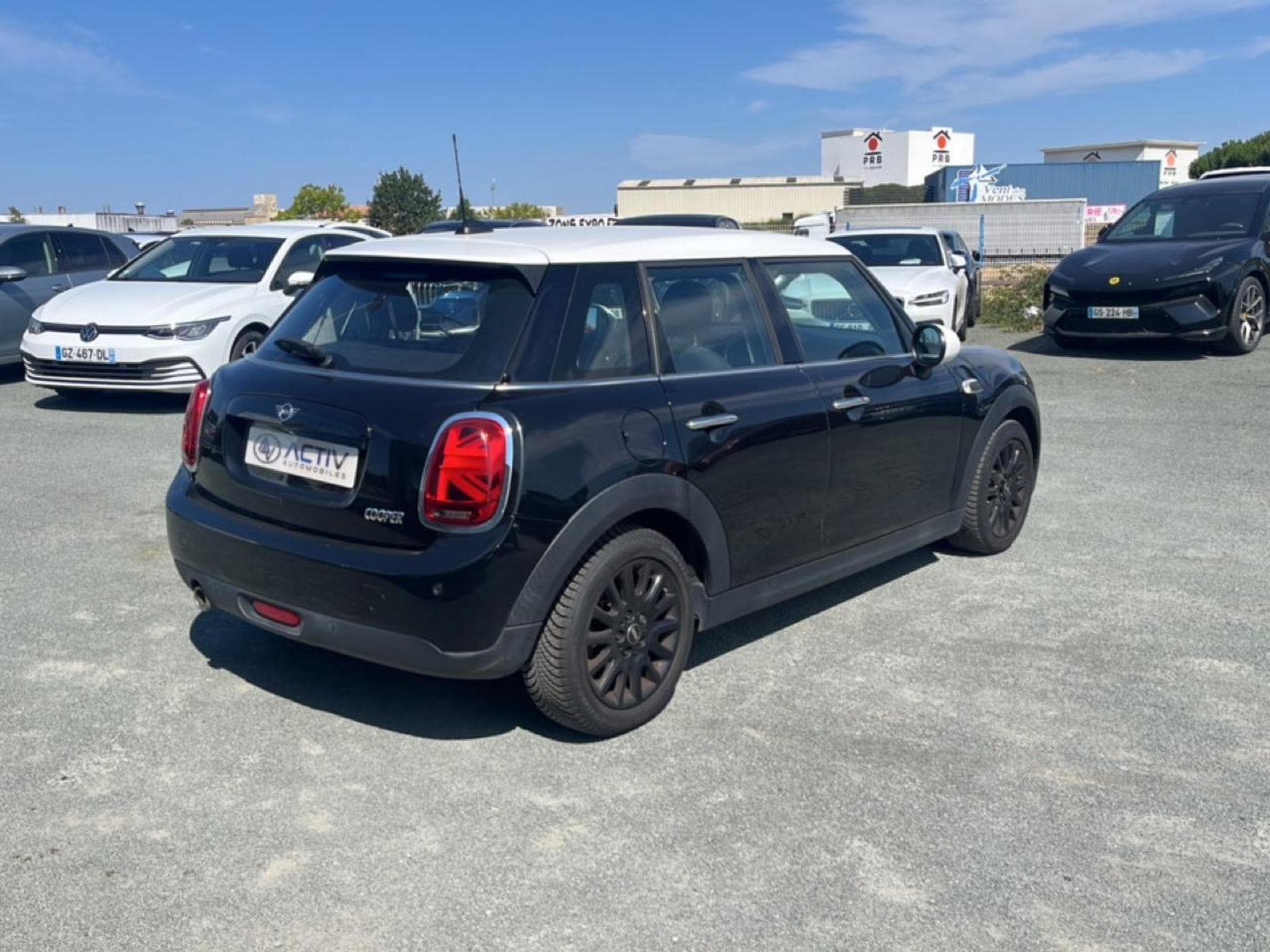 Mini Cooper COOPER 136 (2019) - Photo 5