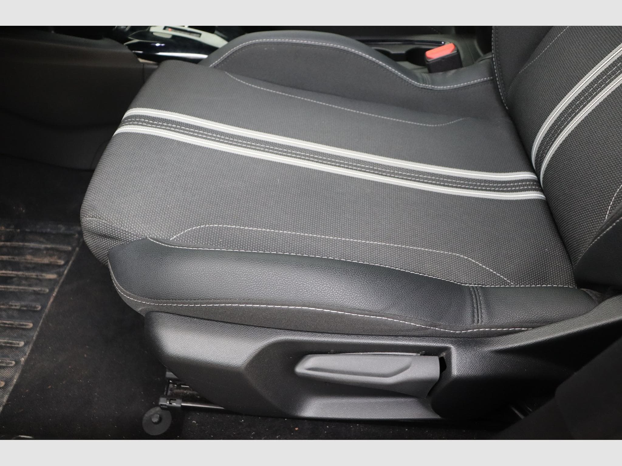 Opel Corsa GS (2025) - Photo 15