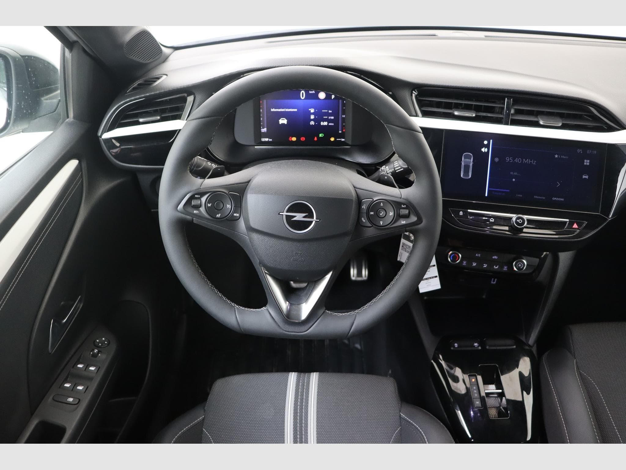 Opel Corsa GS (2025) - Photo 11