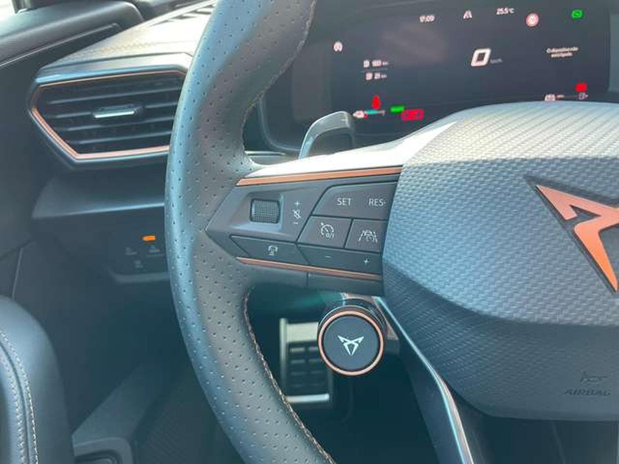 CUPRA Formentor VZ 1.4 E-HYBRID DSG - GARANTIE JUSQU'A 36 MOIS (2024) - Photo 16