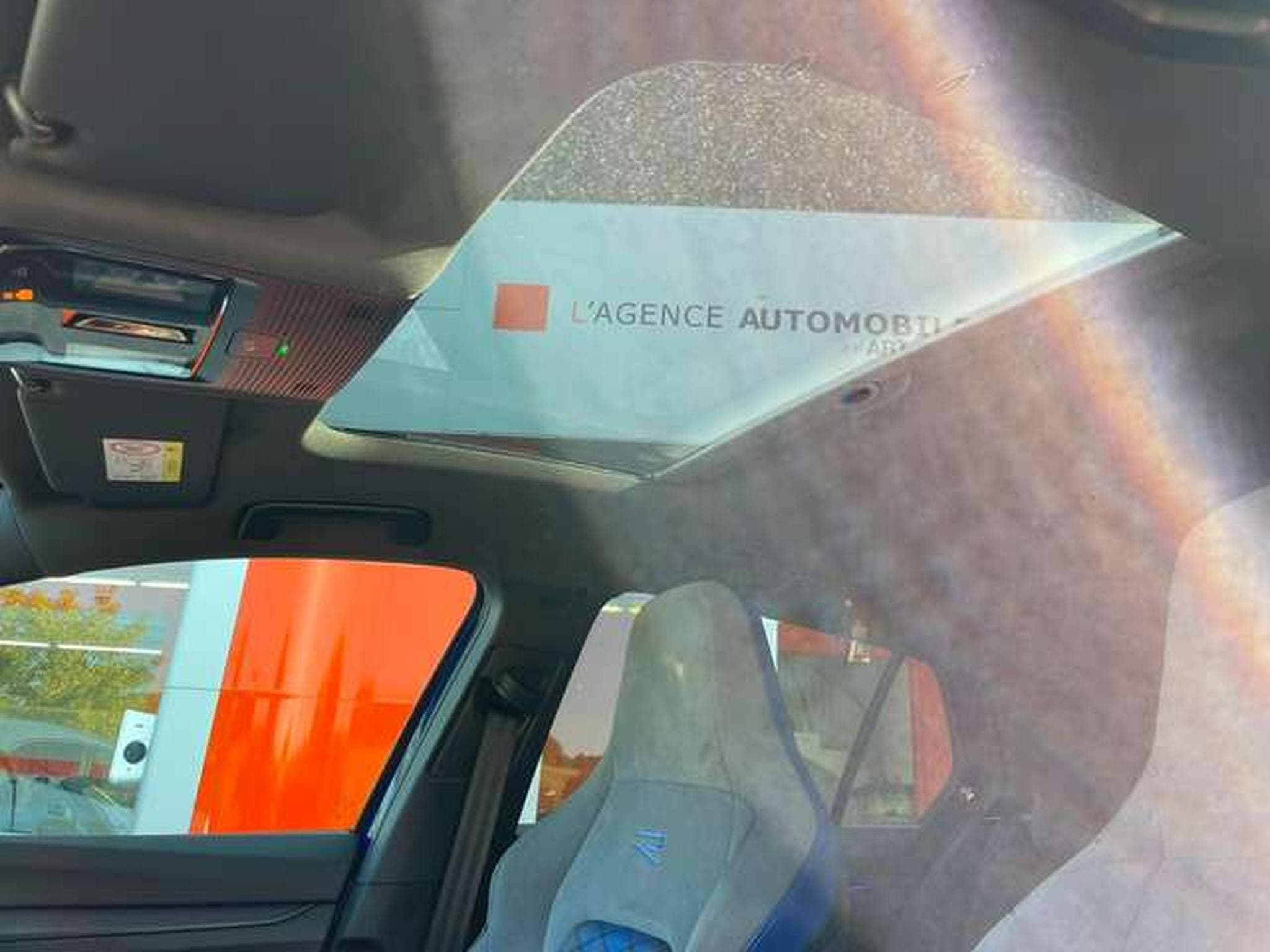 VW Golf R Performance 4Motion - GARANTIE JUSQU'A 36 MOIS (2023) - Photo 24