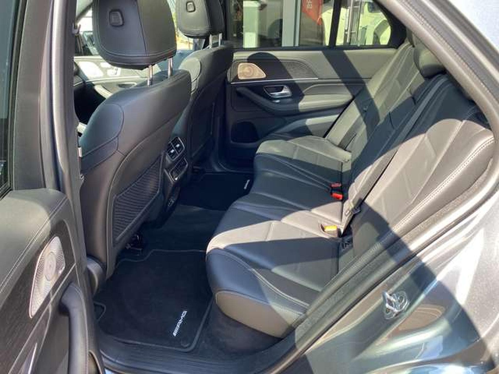 Mercedes GLE 300 GLE 300 d 4Matic 9G-TRONIC AMG Line (2025) - Photo 16