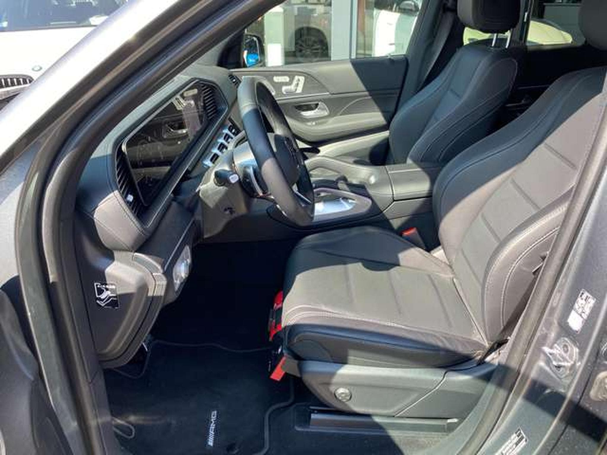 Mercedes GLE 300 GLE 300 d 4Matic 9G-TRONIC AMG Line (2025) - Photo 8