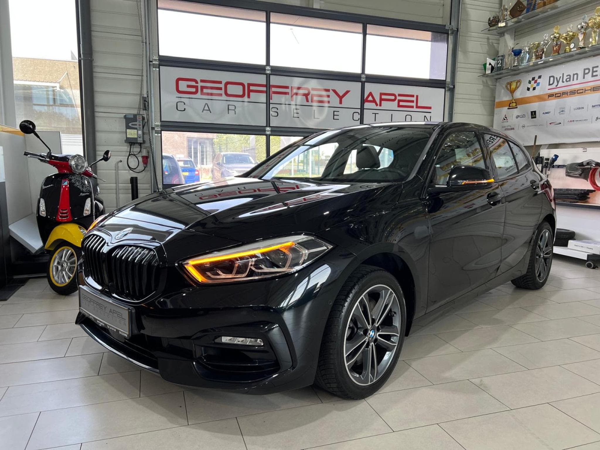 BMW 120 i SPORT LINE PAKET, CUIR, NAVI, CAMERA, LED, CARPLAY, VOLANT (2022) - Photo 1