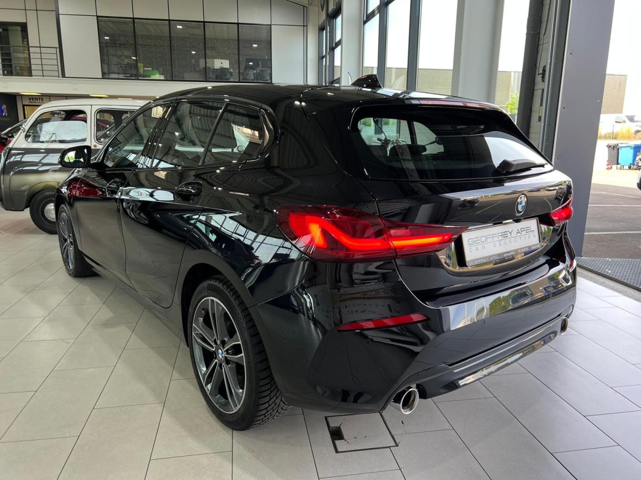 BMW 120 i SPORT LINE PAKET, CUIR, NAVI, CAMERA, LED, CARPLAY, VOLANT (2022) - Photo 3